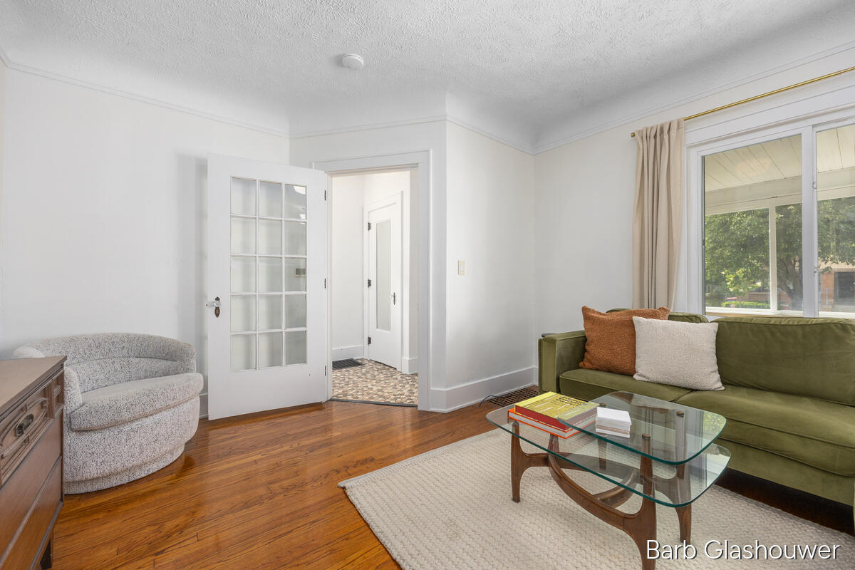 1606 Francis Avenue SE Grand Rapids MI 49507