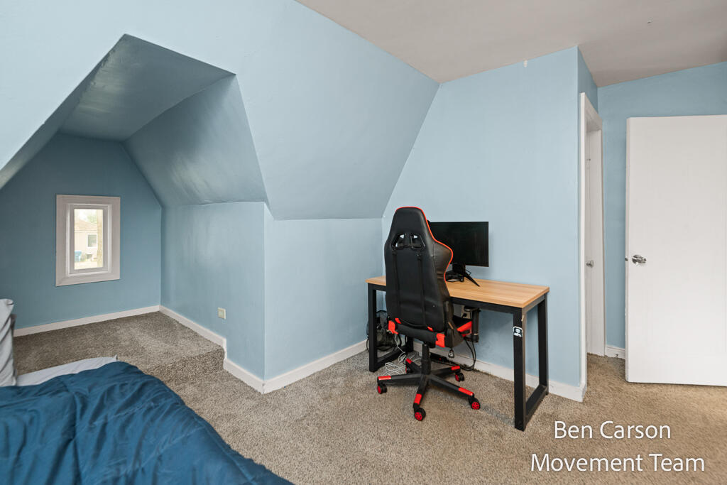 2164 Letart Avenue Muskegon MI 49441