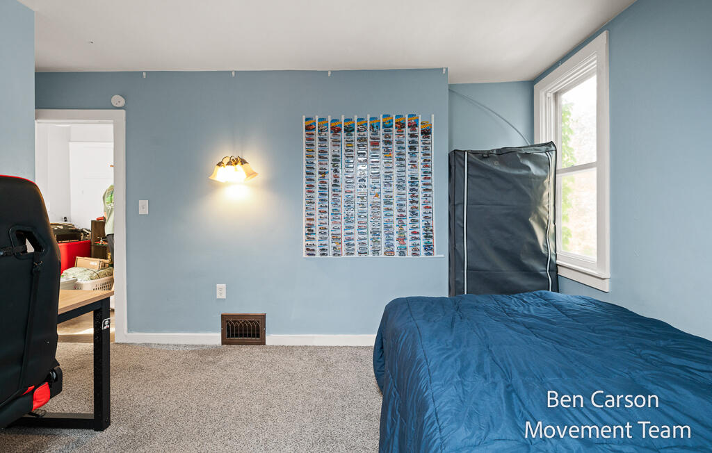 2164 Letart Avenue Muskegon MI 49441
