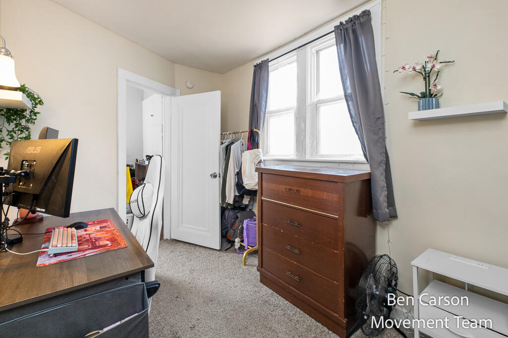 2164 Letart Avenue Muskegon MI 49441
