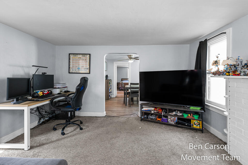 2164 Letart Avenue Muskegon MI 49441