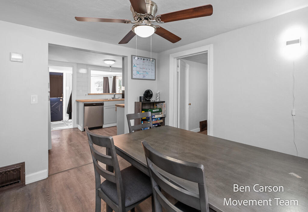 2164 Letart Avenue Muskegon MI 49441