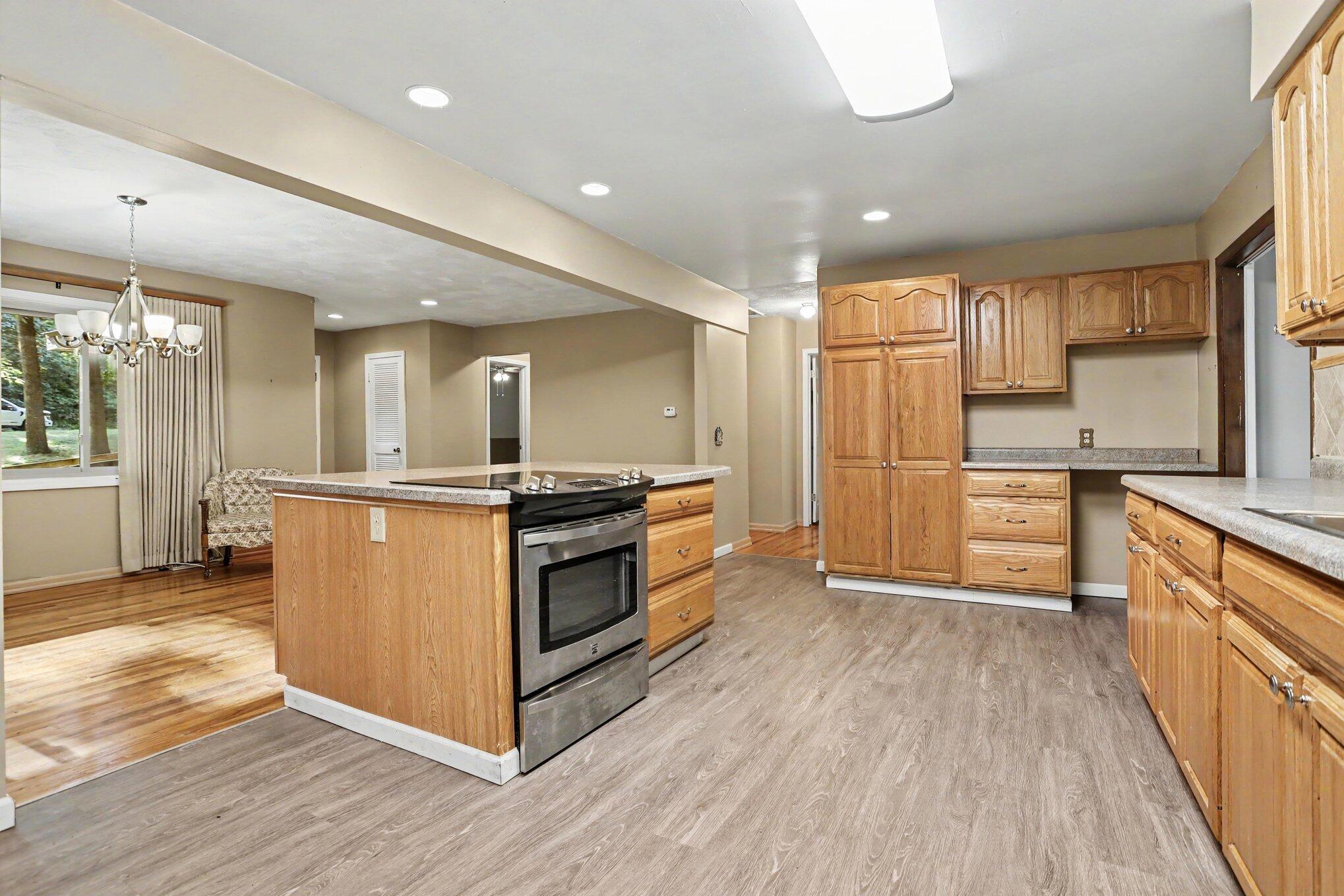 1303 N 2nd Street Kalamazoo MI 49009