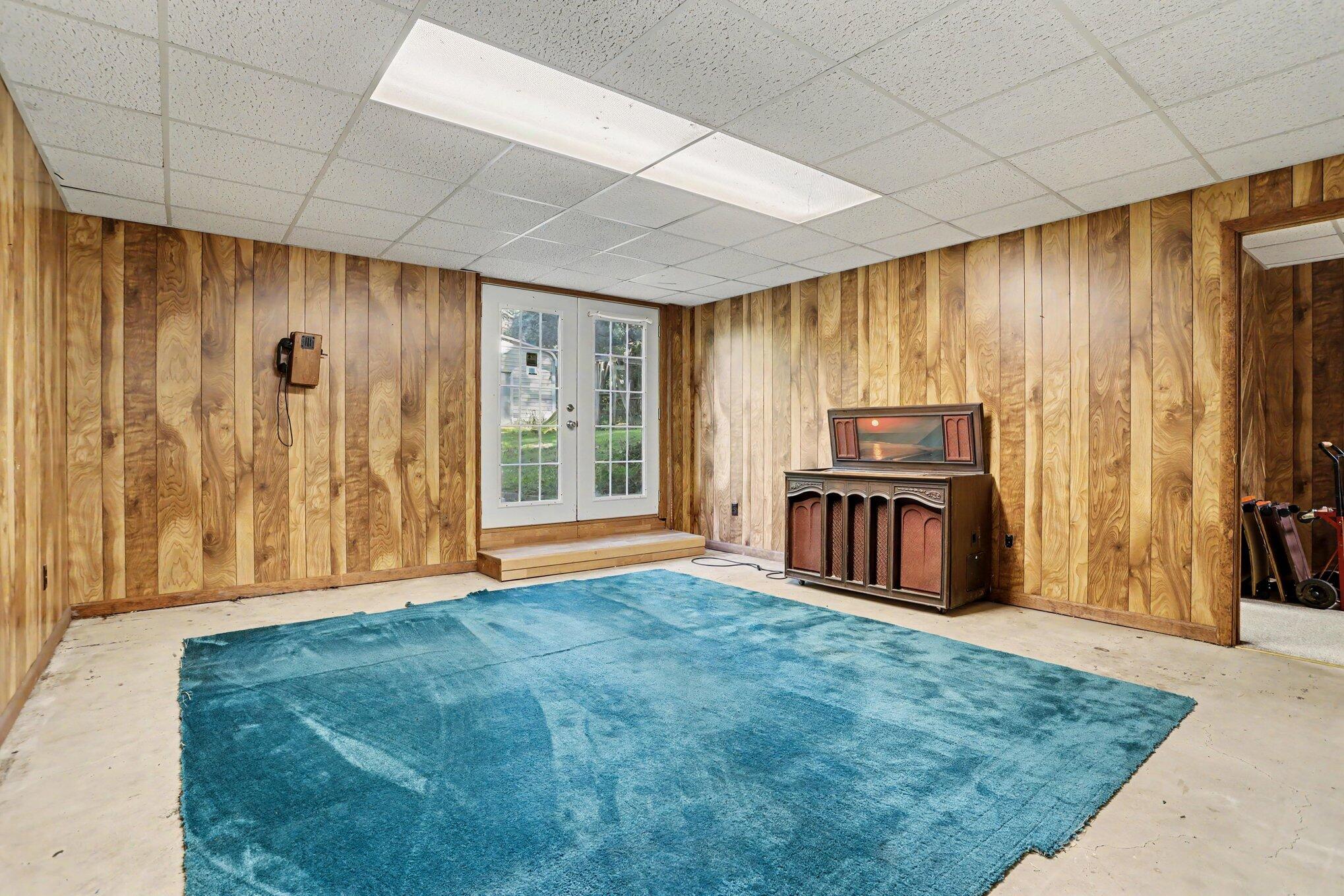 1303 N 2nd Street Kalamazoo MI 49009