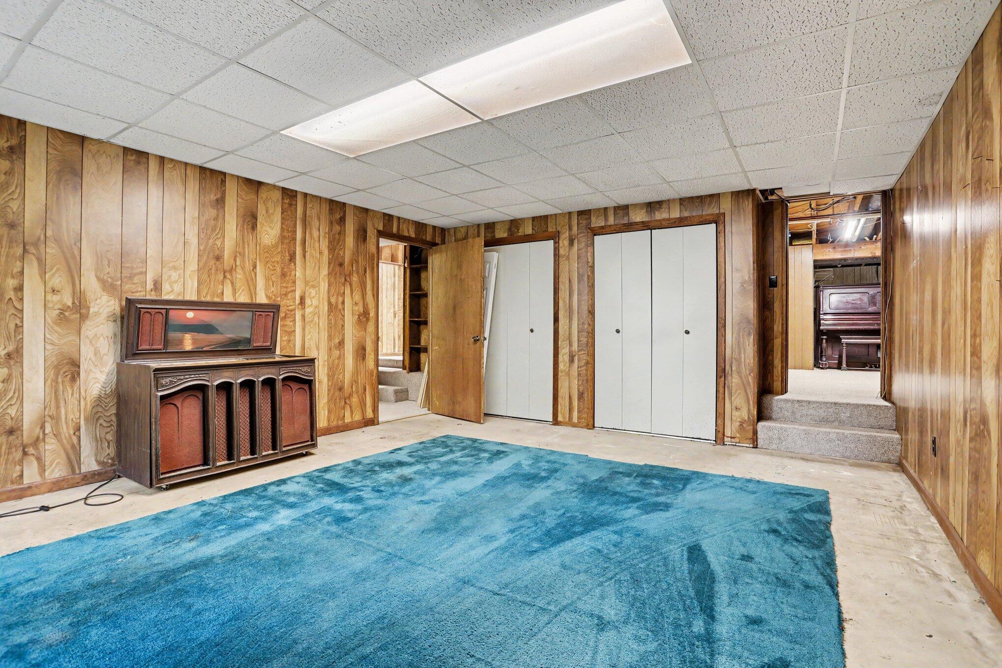 1303 N 2nd Street Kalamazoo MI 49009