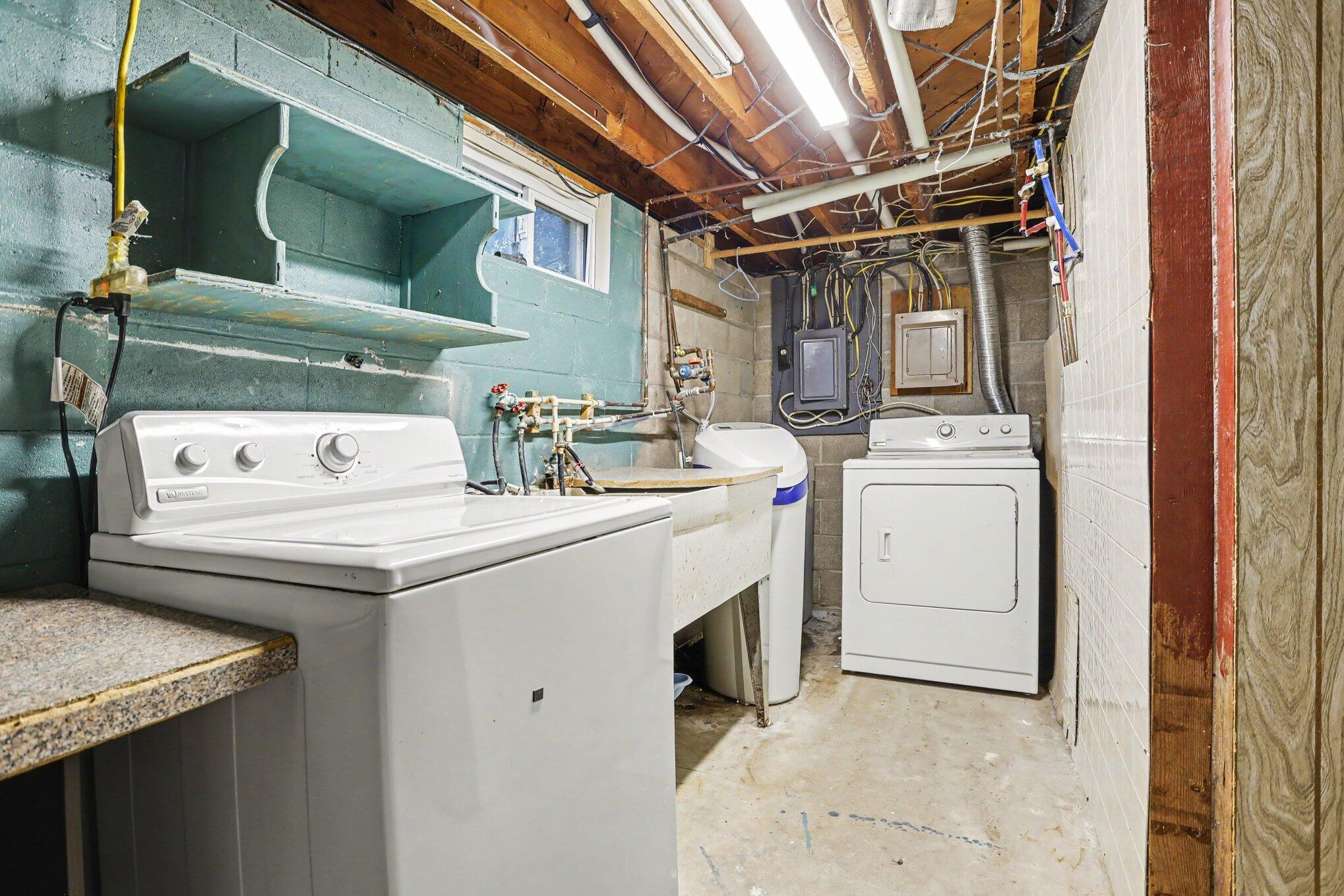 1303 N 2nd Street Kalamazoo MI 49009