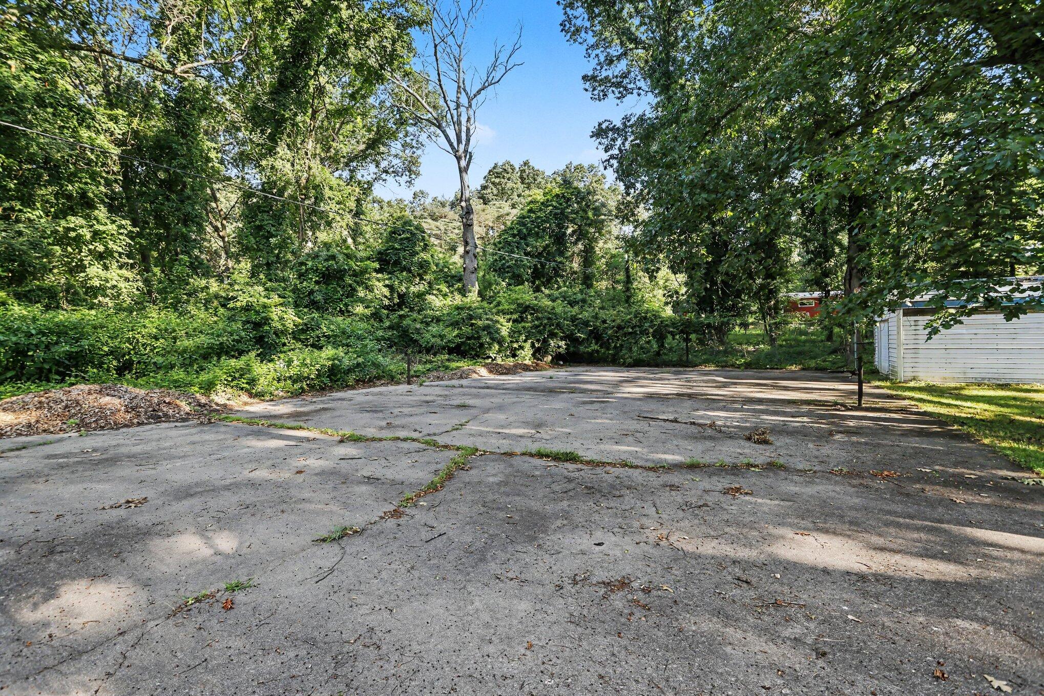 1303 N 2nd Street Kalamazoo MI 49009