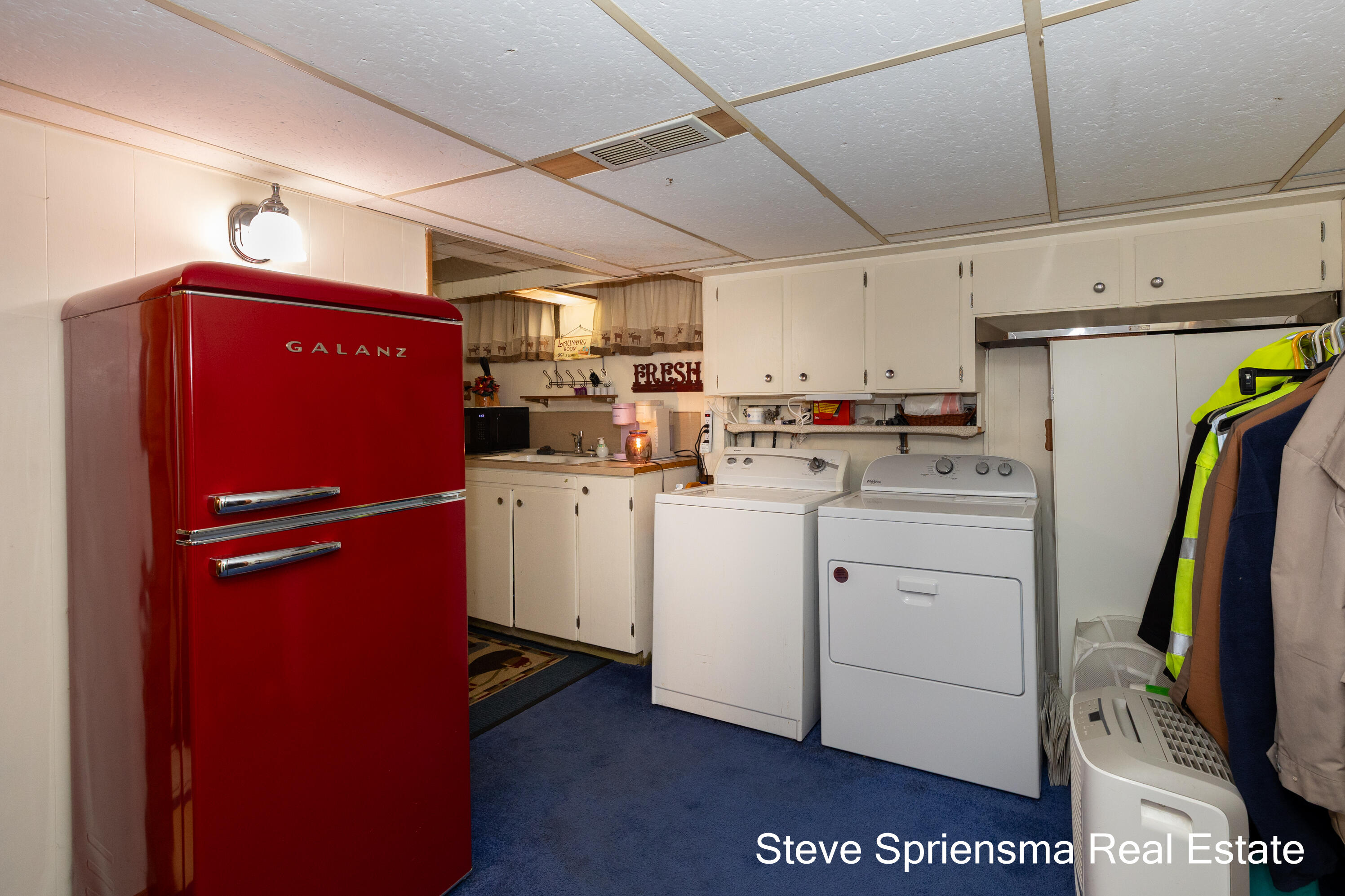 1355 Derby Drive NW Grand Rapids MI 49504