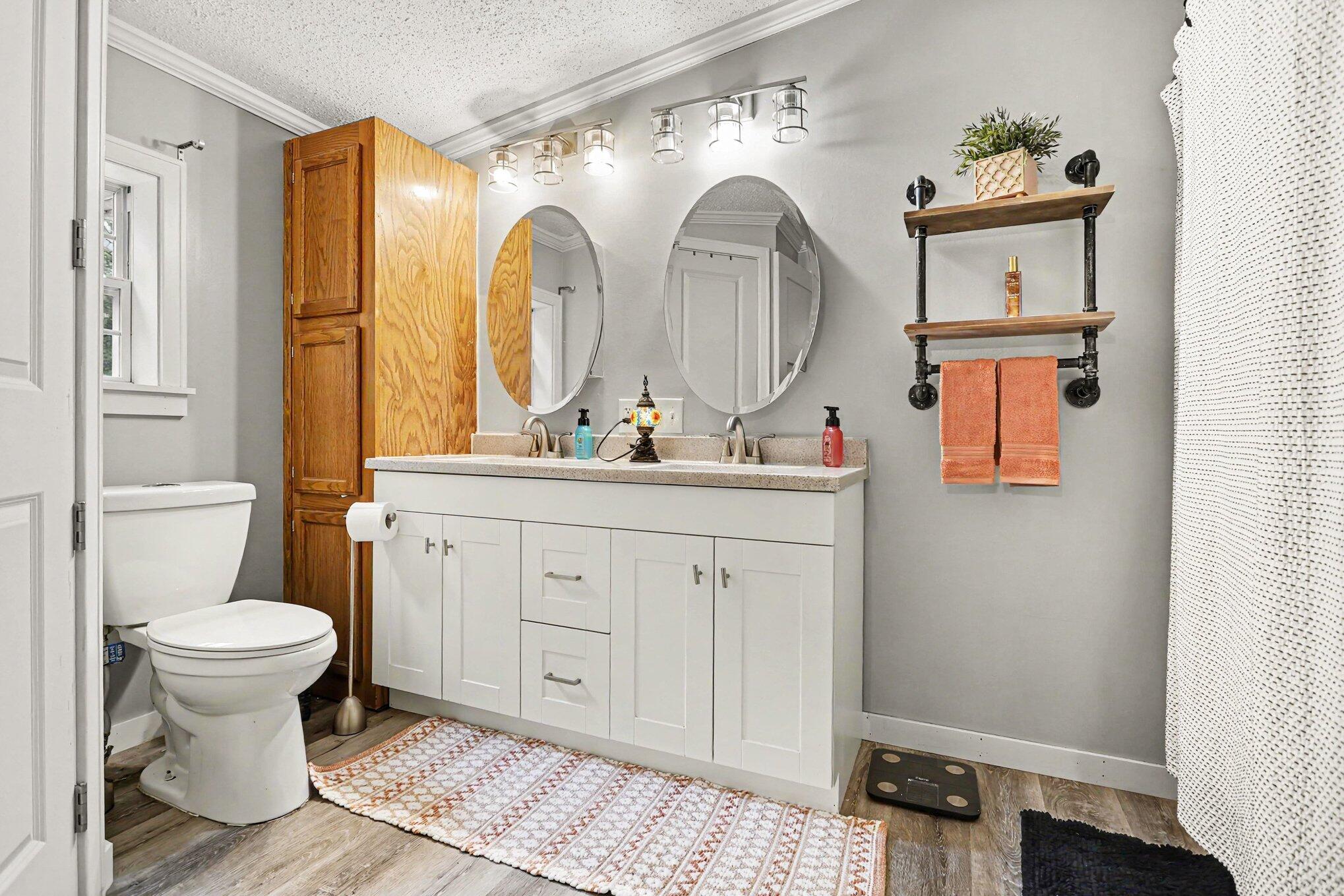 4448 E River Road Buchanan MI 49107