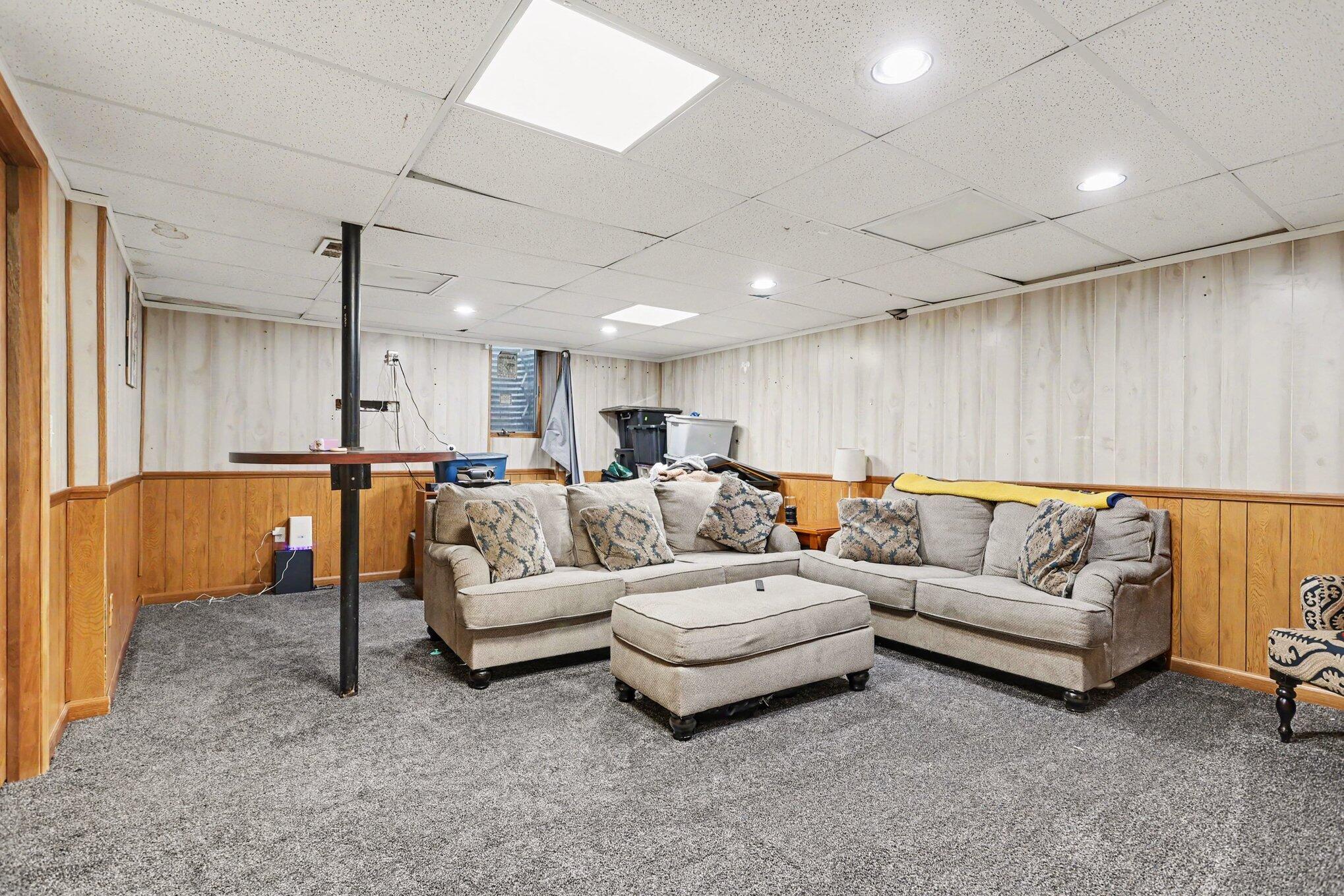 4448 E River Road Buchanan MI 49107