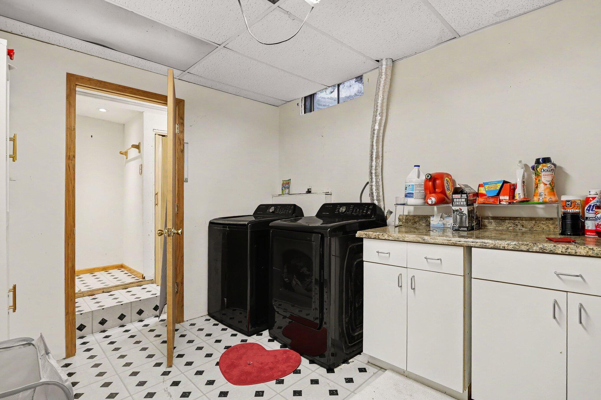 4448 E River Road Buchanan MI 49107