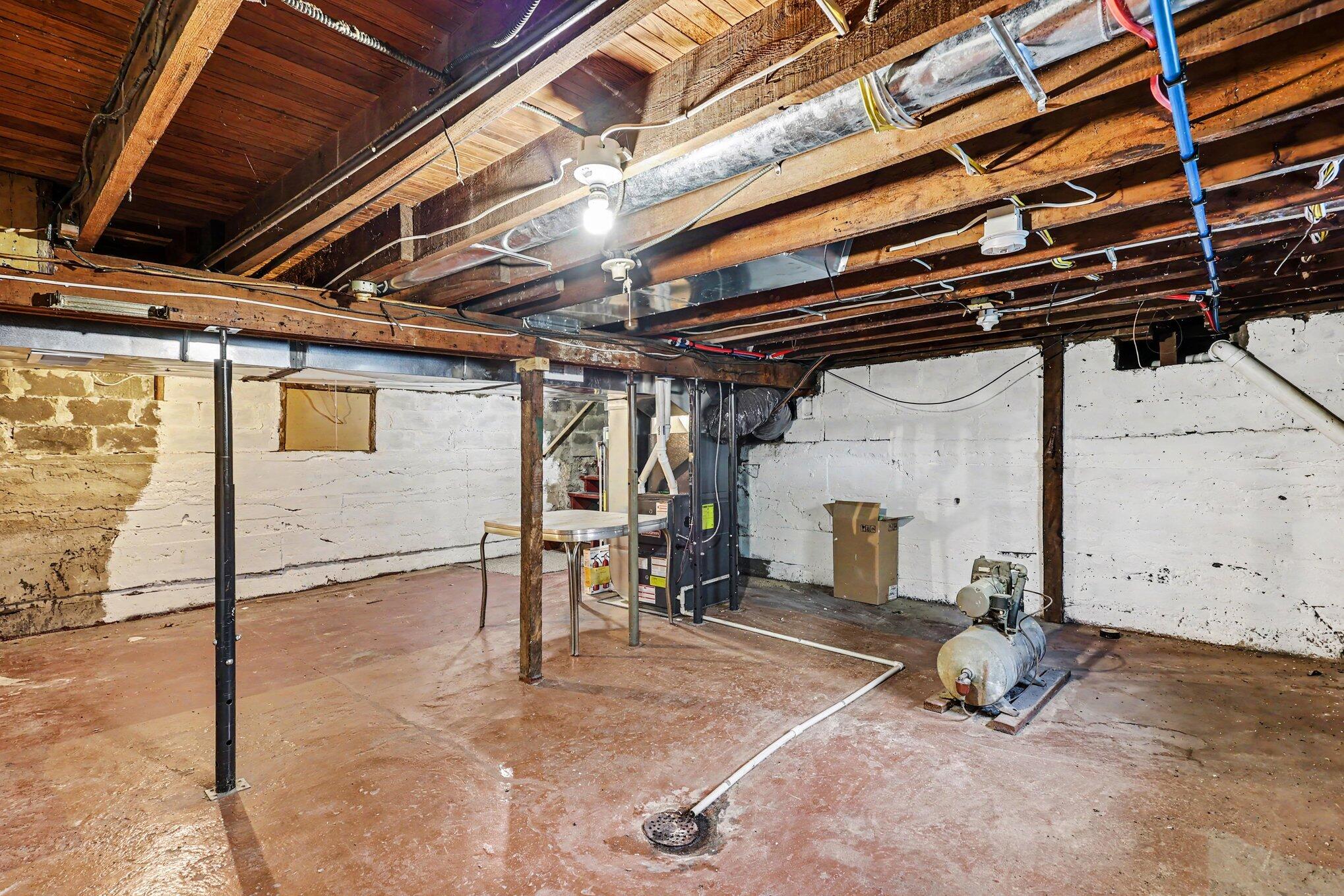 2490 Cutler Avenue Muskegon MI 49441