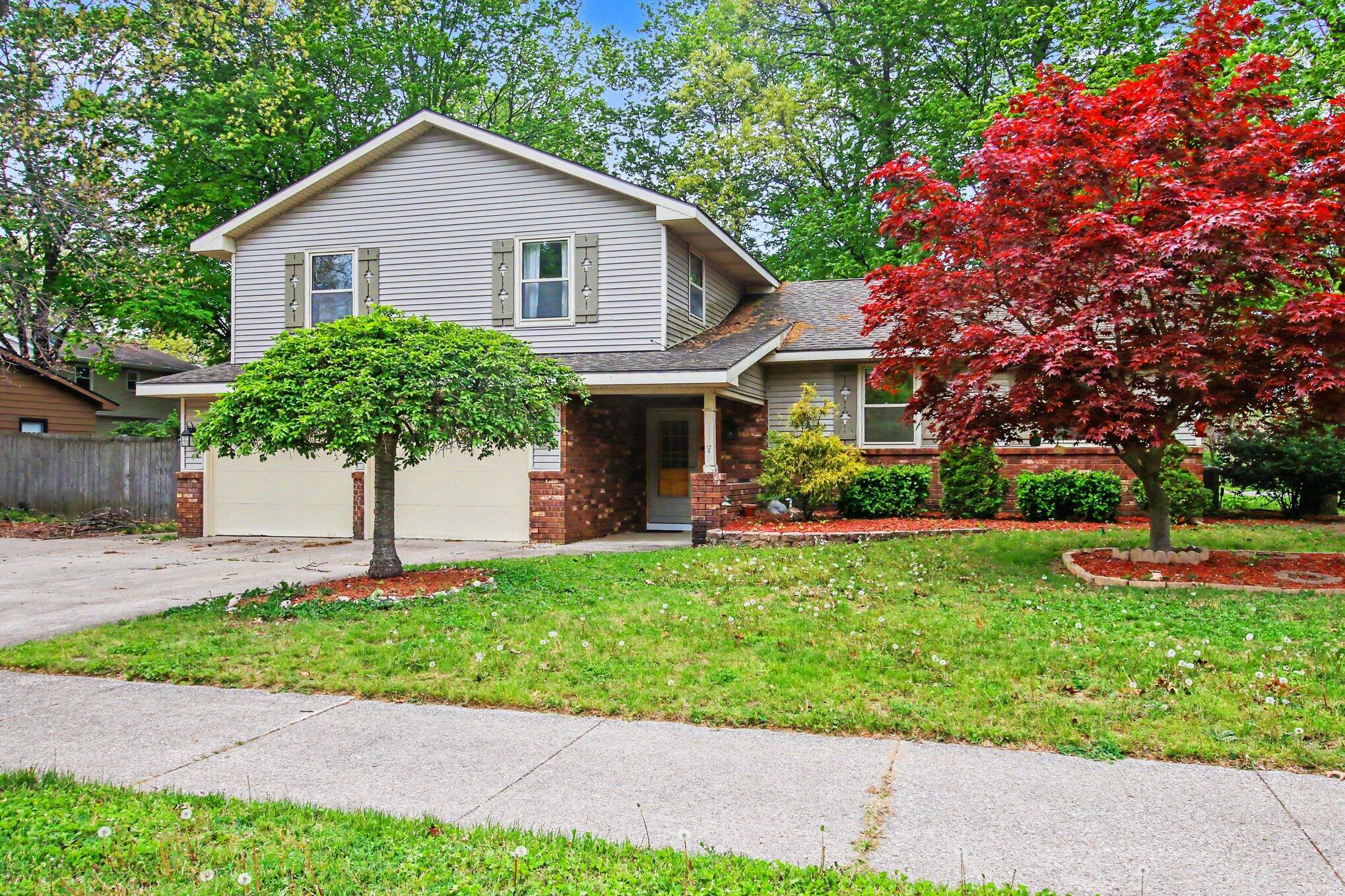 776 Meadowbrook Avenue Holland MI 49423