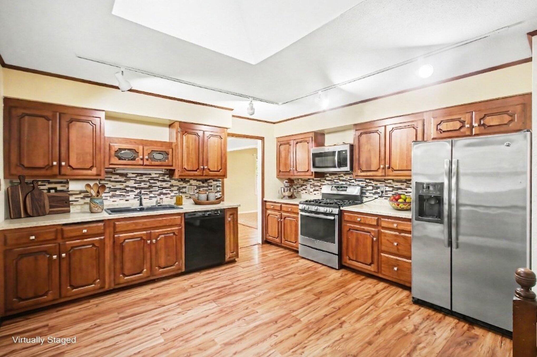 776 Meadowbrook Avenue Holland MI 49423