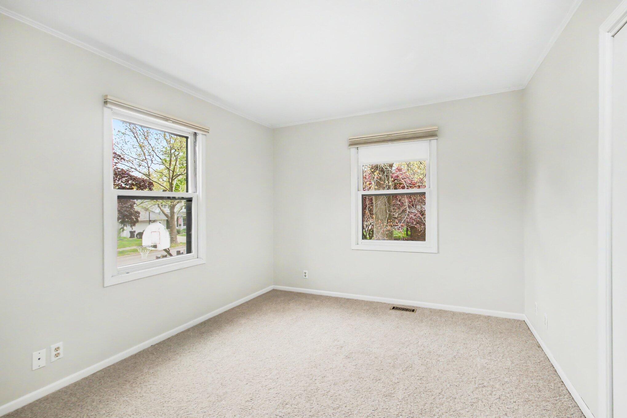 776 Meadowbrook Avenue Holland MI 49423