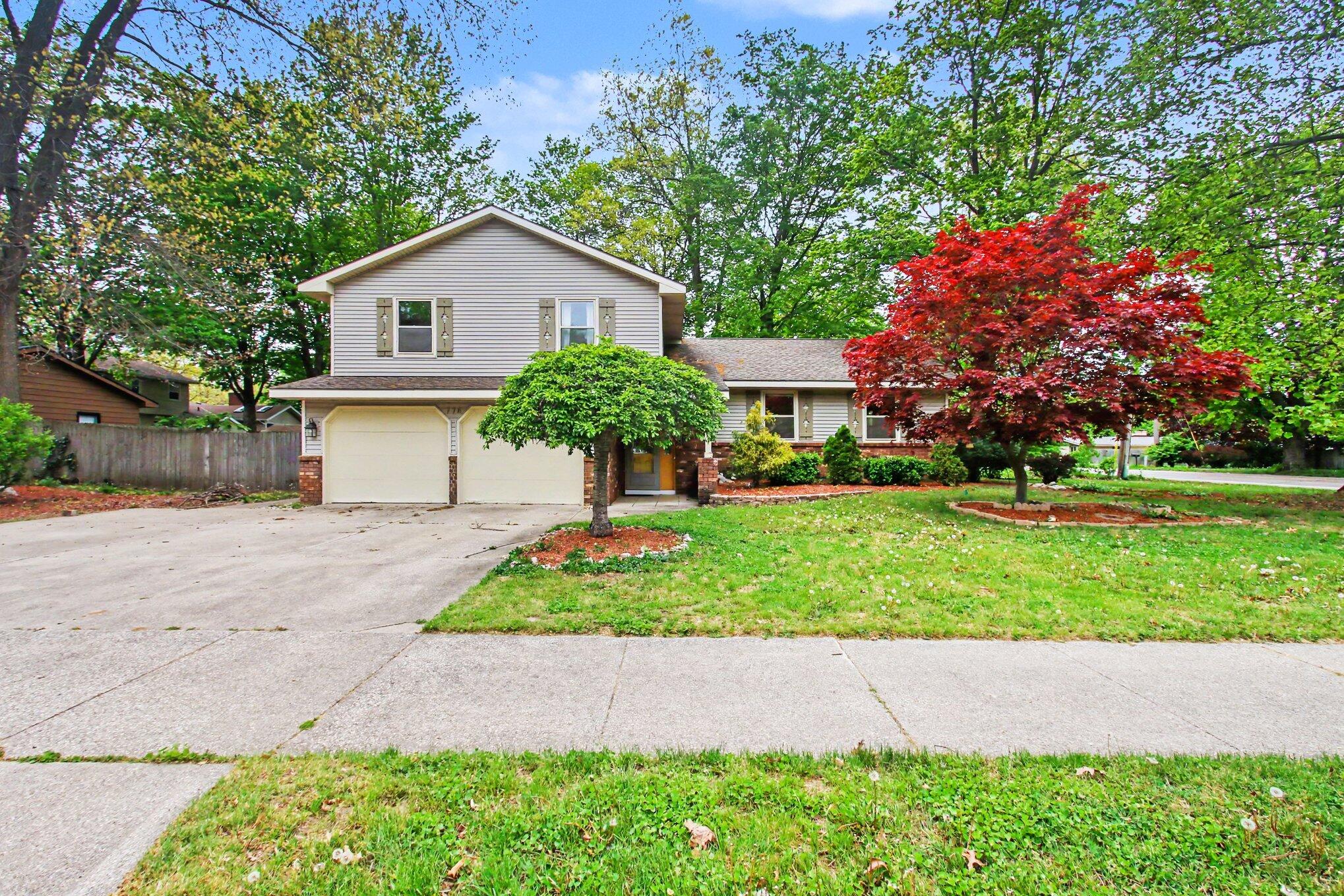 776 Meadowbrook Avenue Holland MI 49423