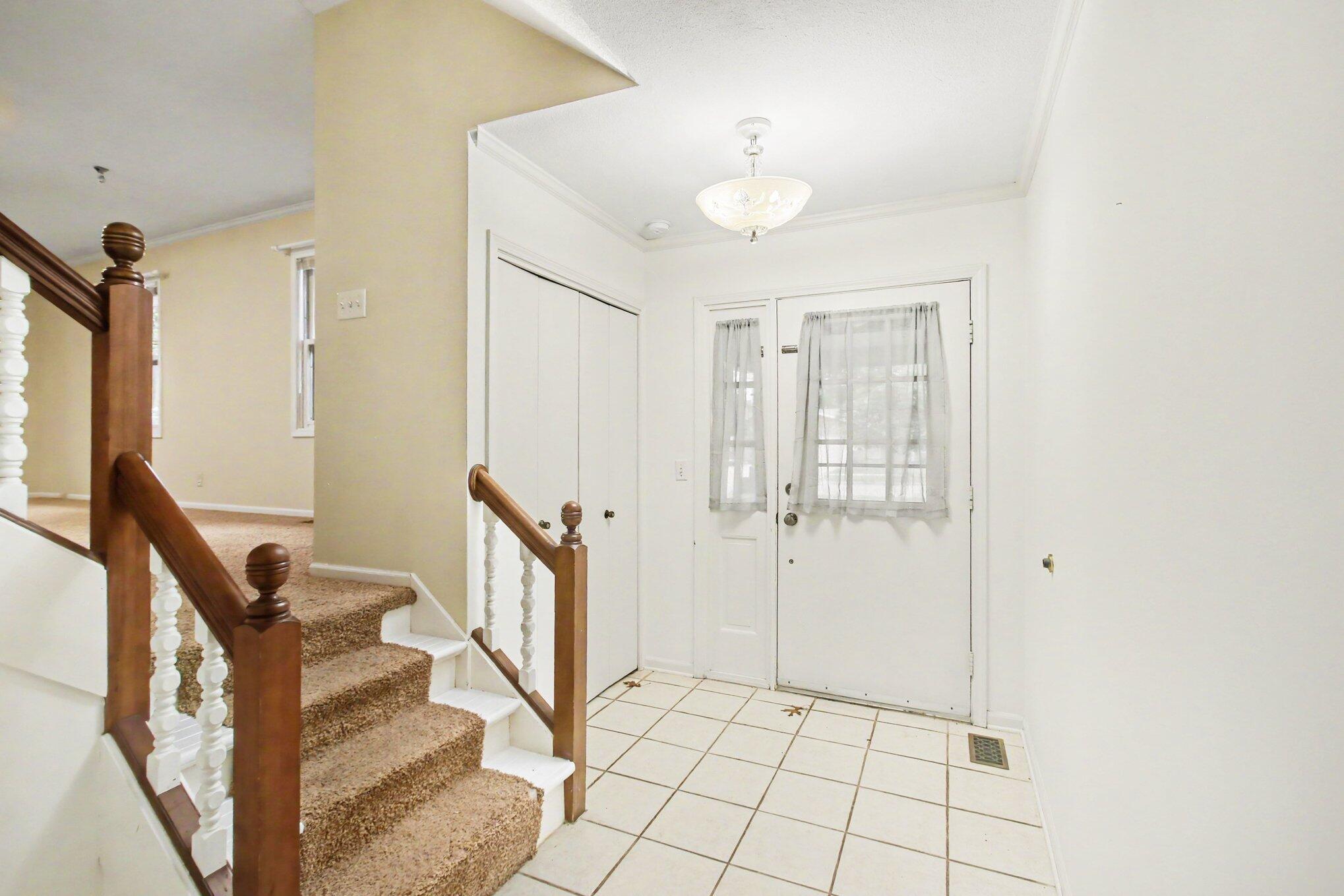 776 Meadowbrook Avenue Holland MI 49423