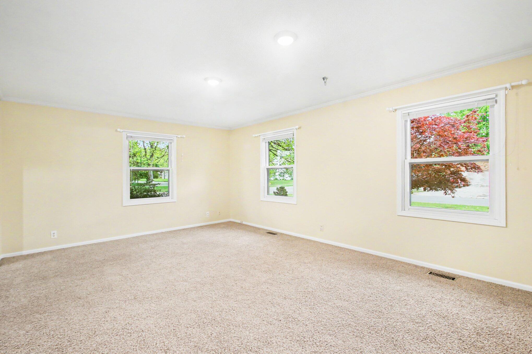 776 Meadowbrook Avenue Holland MI 49423