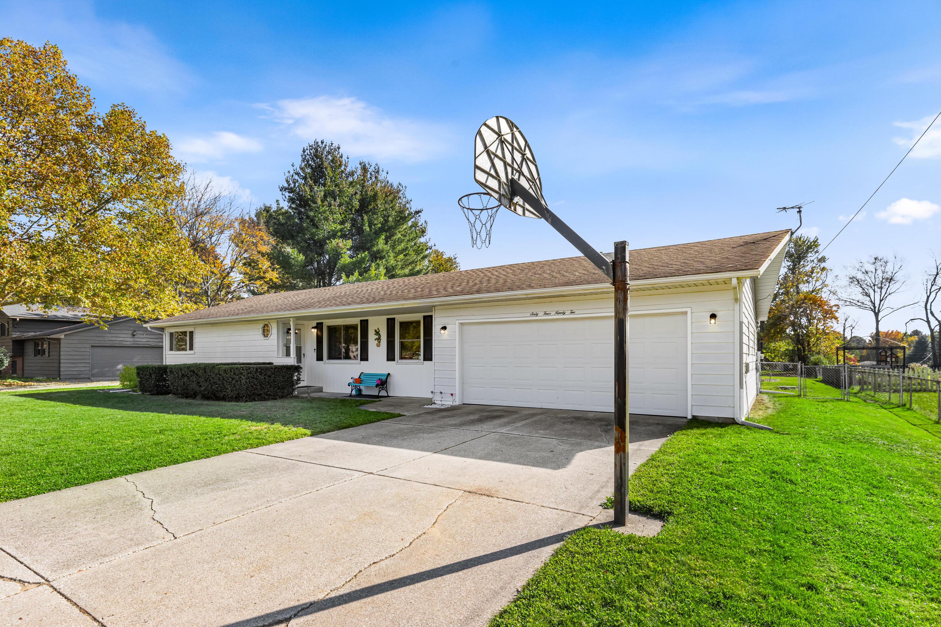 6492 Twilight Avenue Kalamazoo MI 49048