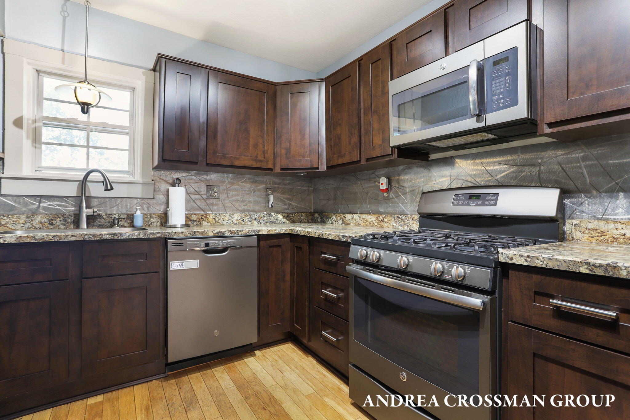 523 Fulton Avenue Grand Haven MI 49417