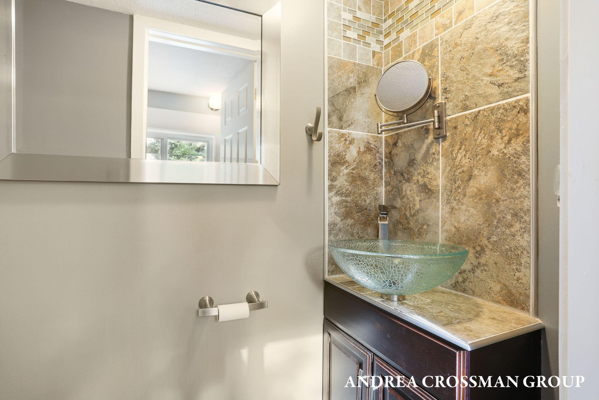 523 Fulton Avenue Grand Haven MI 49417