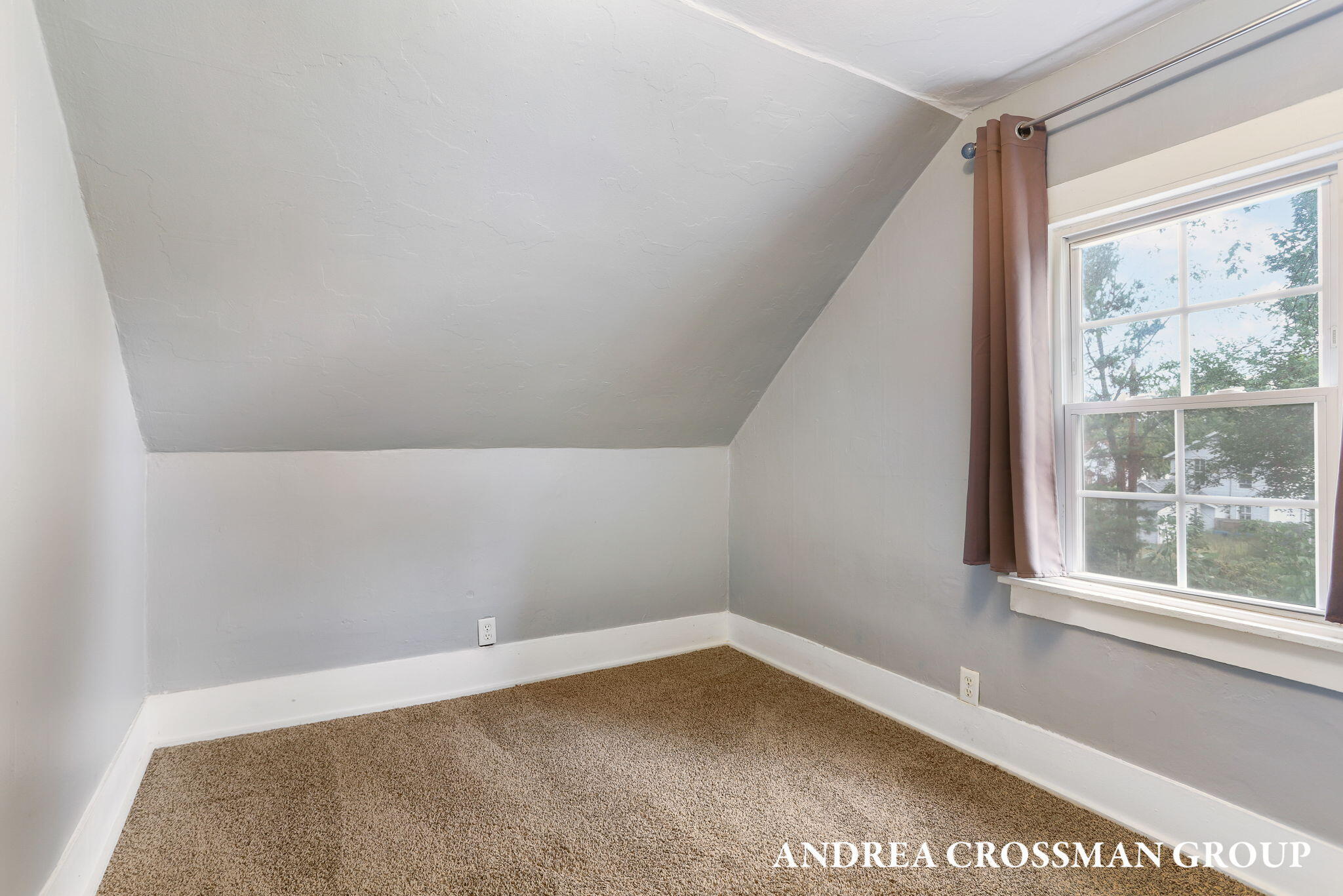 523 Fulton Avenue Grand Haven MI 49417