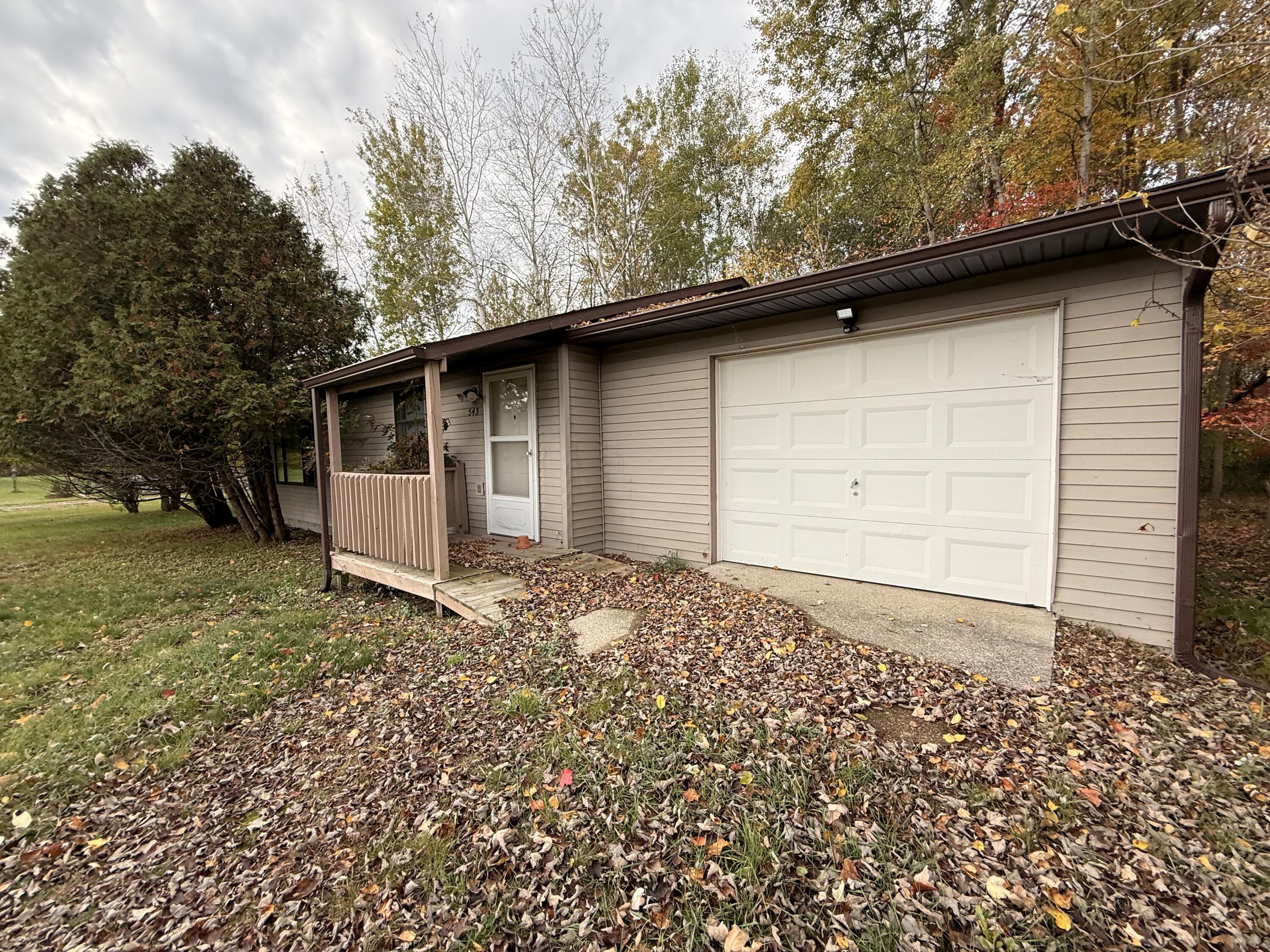 543 N Dennis Road Ludington MI 49431