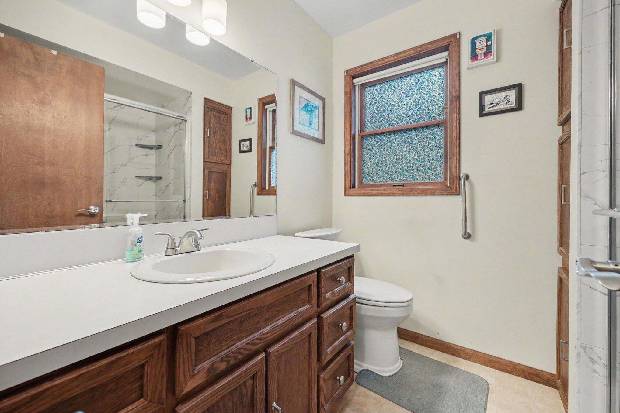 1657 Loralee Street SE Grand Rapids MI 49508