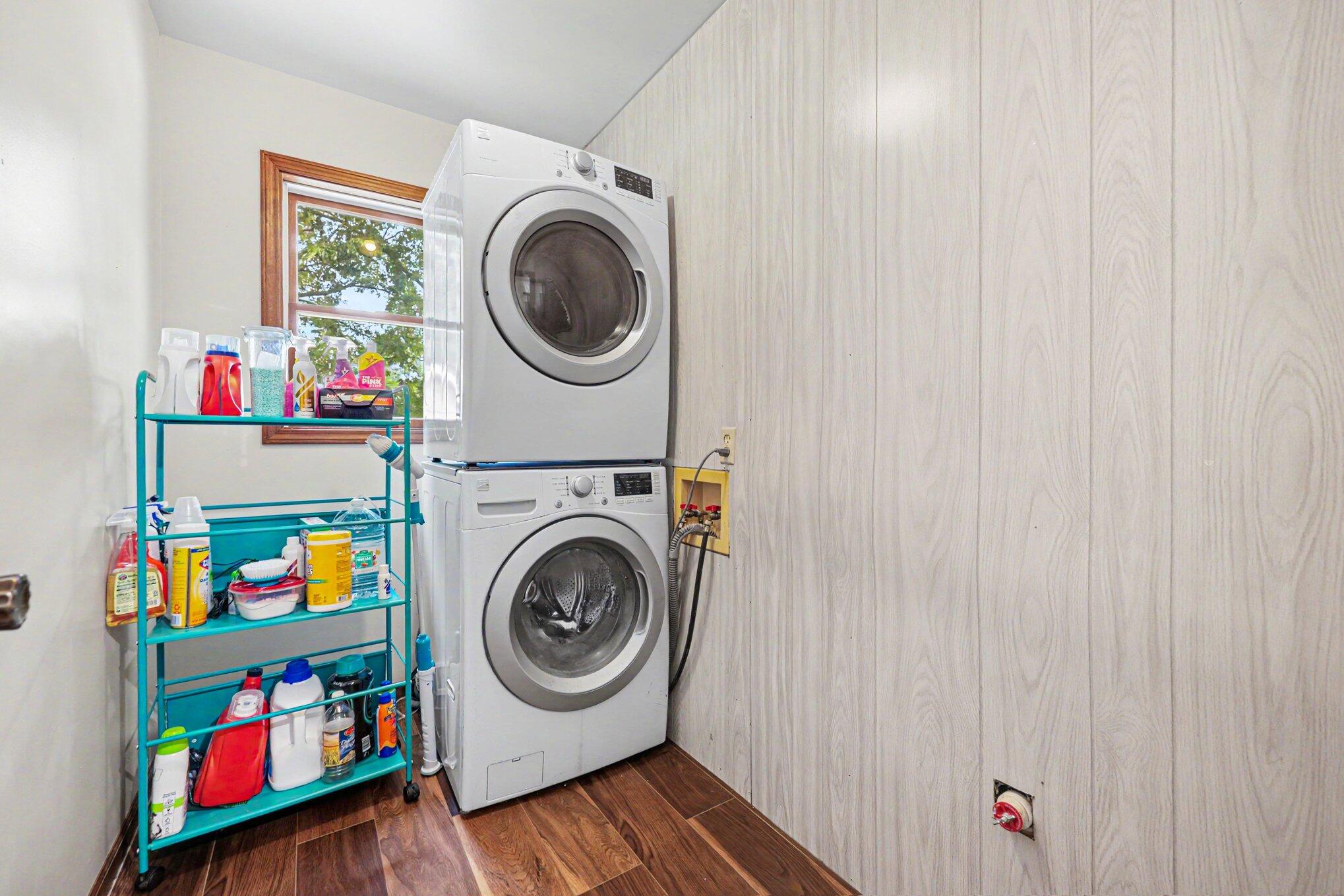 1657 Loralee Street SE Grand Rapids MI 49508