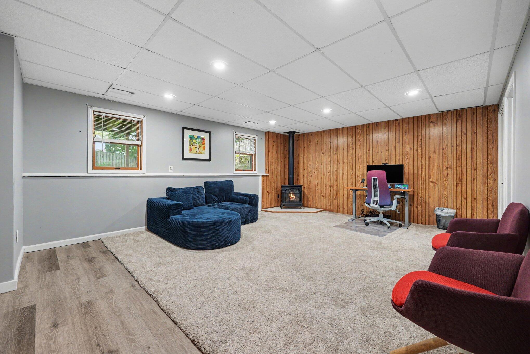 1657 Loralee Street SE Grand Rapids MI 49508