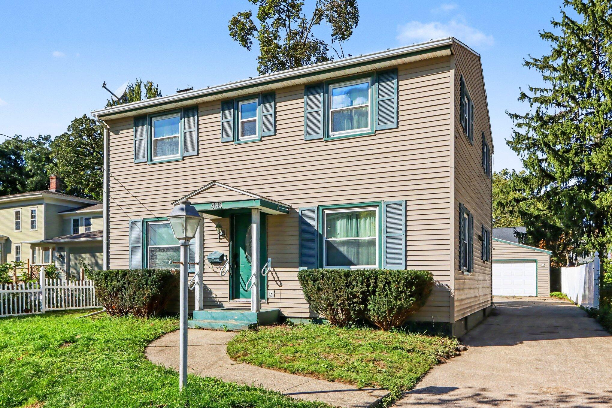 436 Edgemoor Avenue Kalamazoo MI 49001