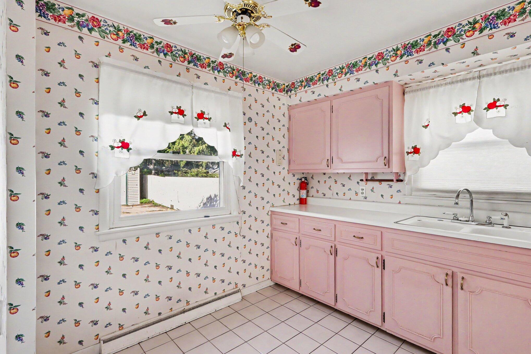 436 Edgemoor Avenue Kalamazoo MI 49001
