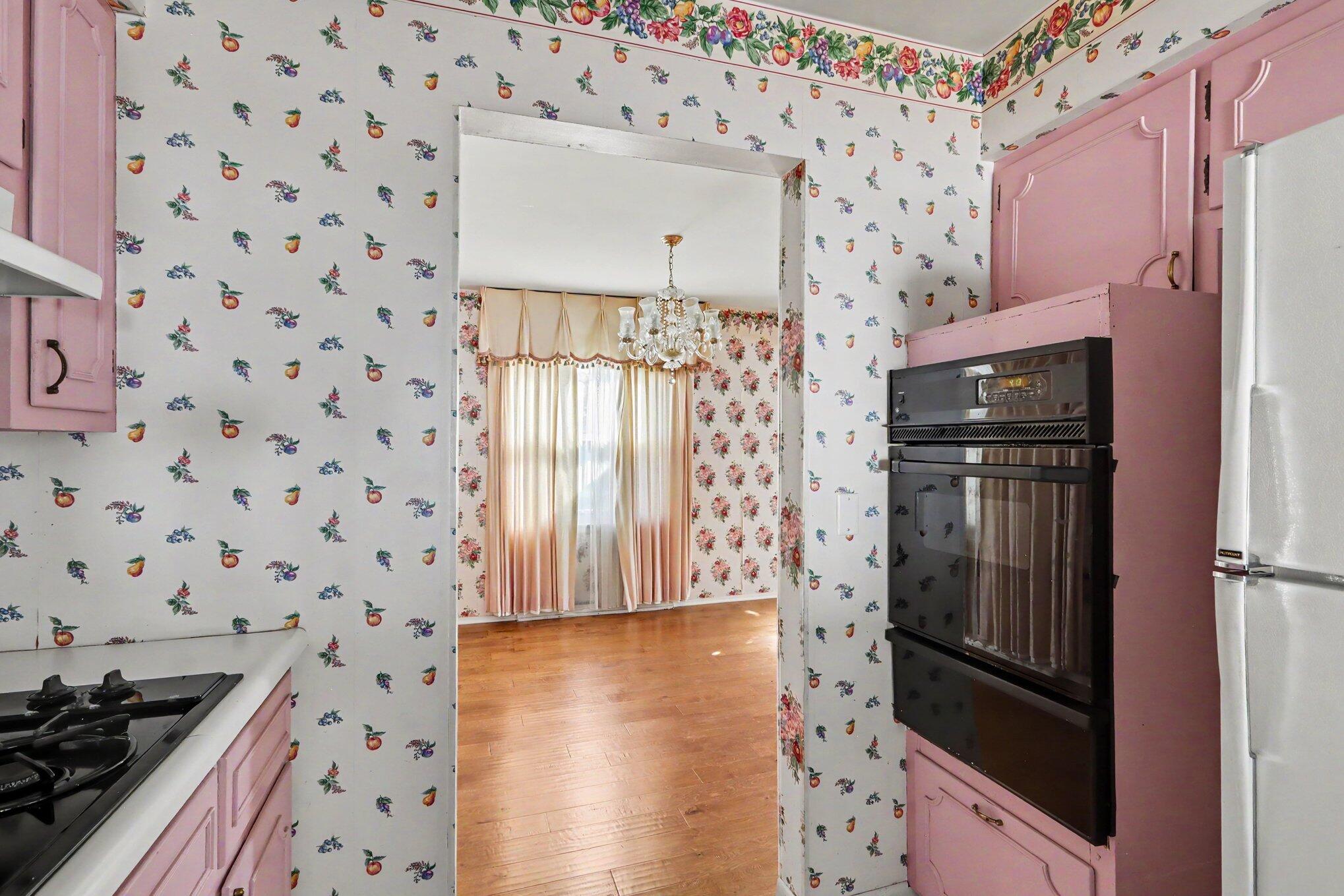 436 Edgemoor Avenue Kalamazoo MI 49001