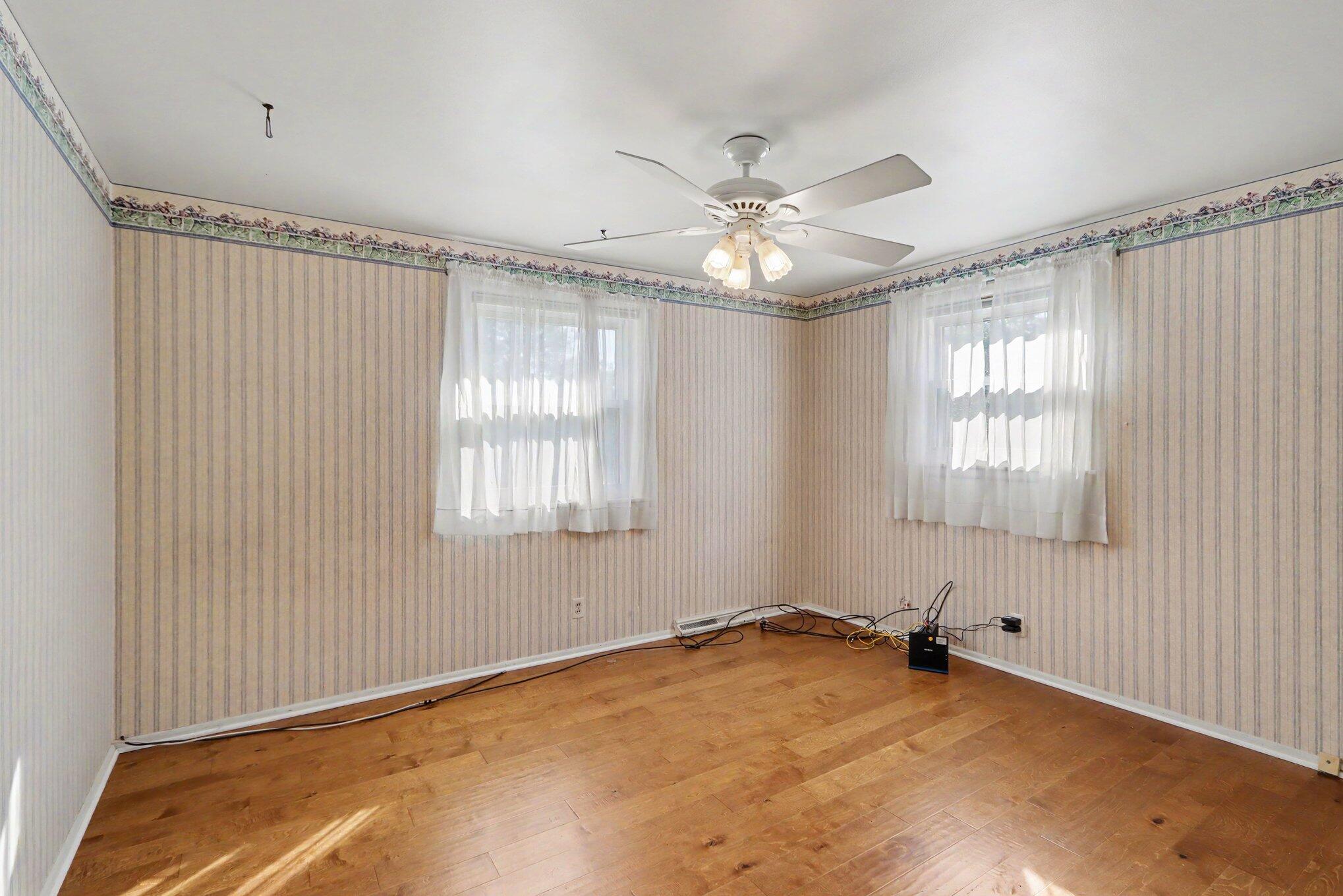 436 Edgemoor Avenue Kalamazoo MI 49001