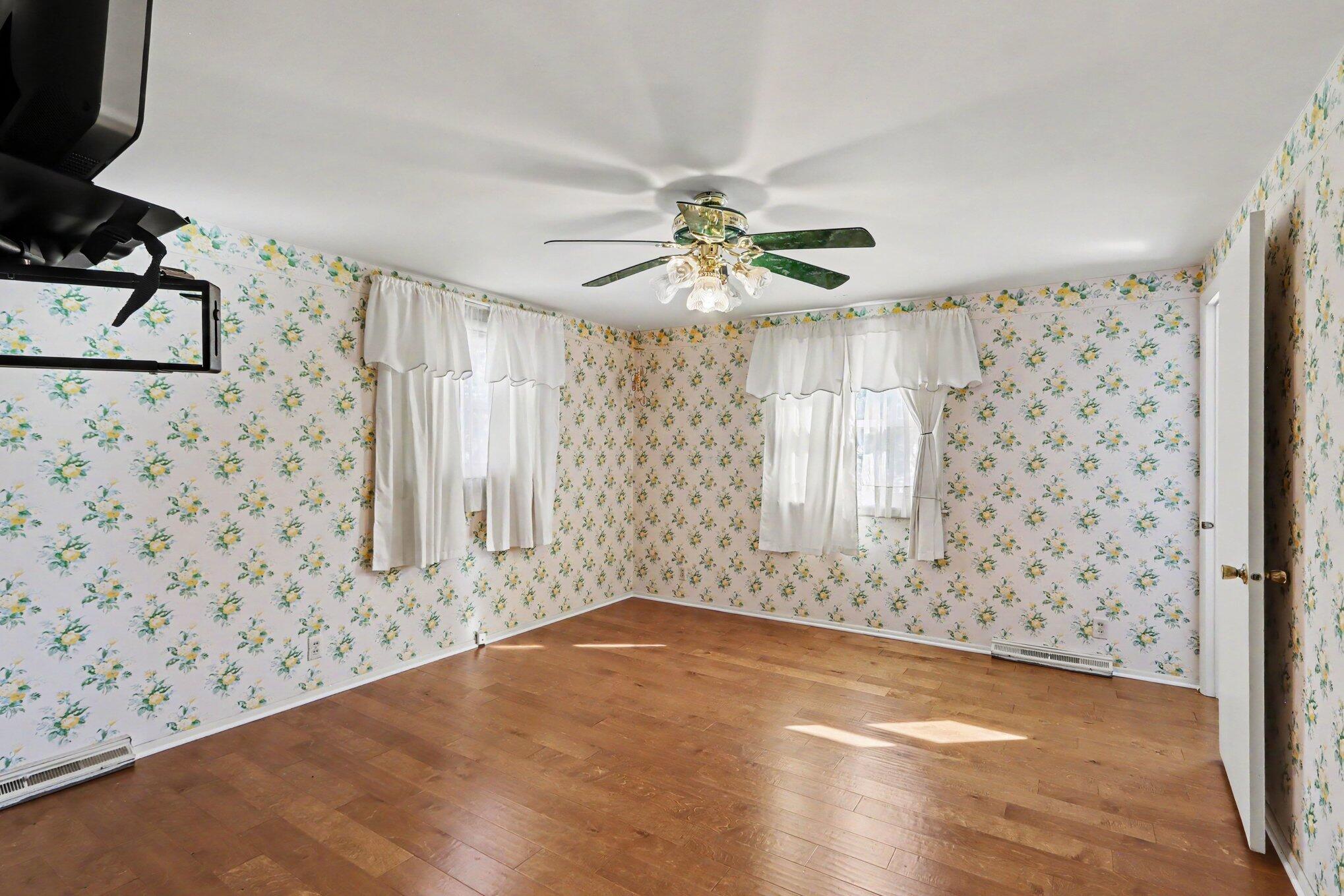 436 Edgemoor Avenue Kalamazoo MI 49001