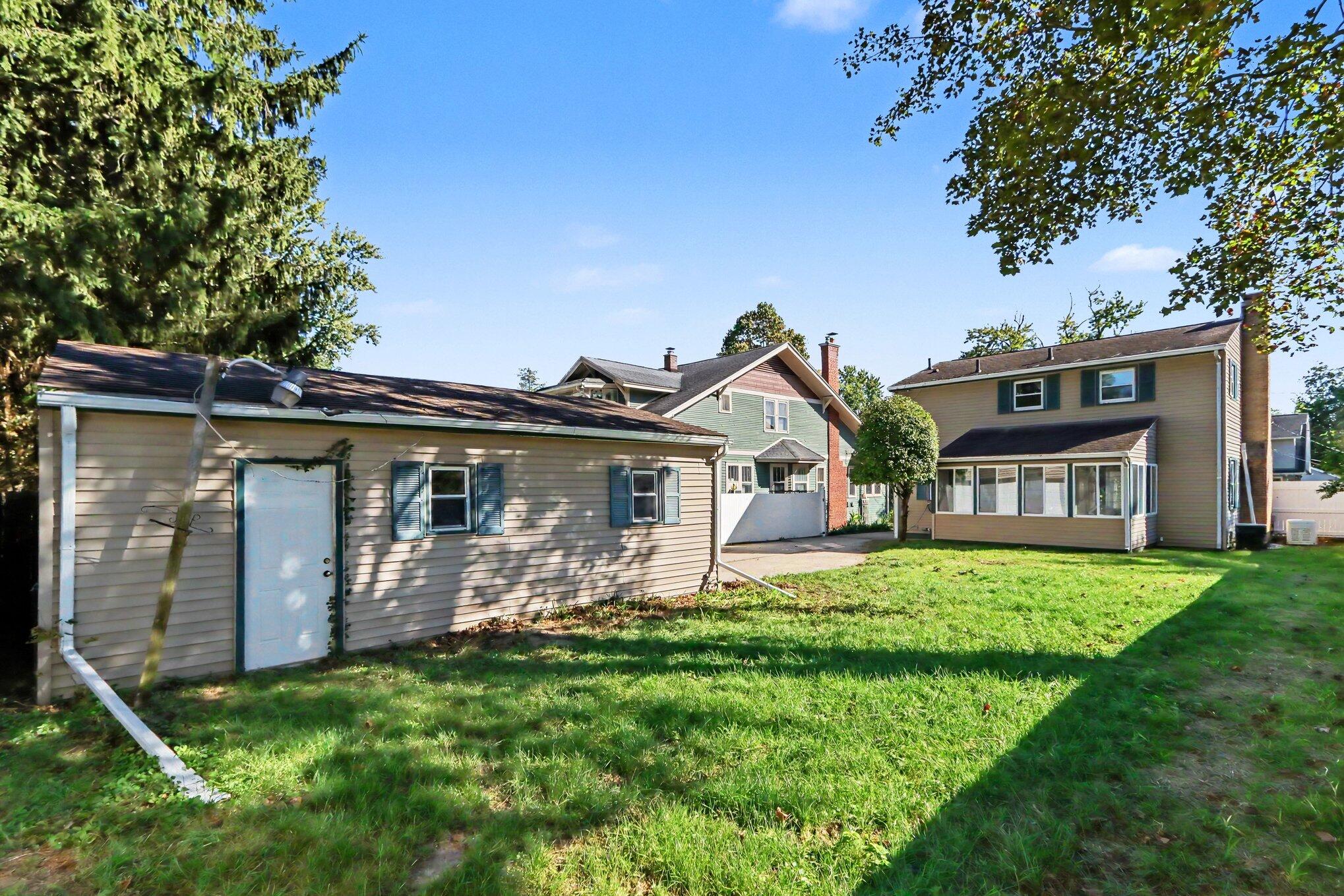 436 Edgemoor Avenue Kalamazoo MI 49001