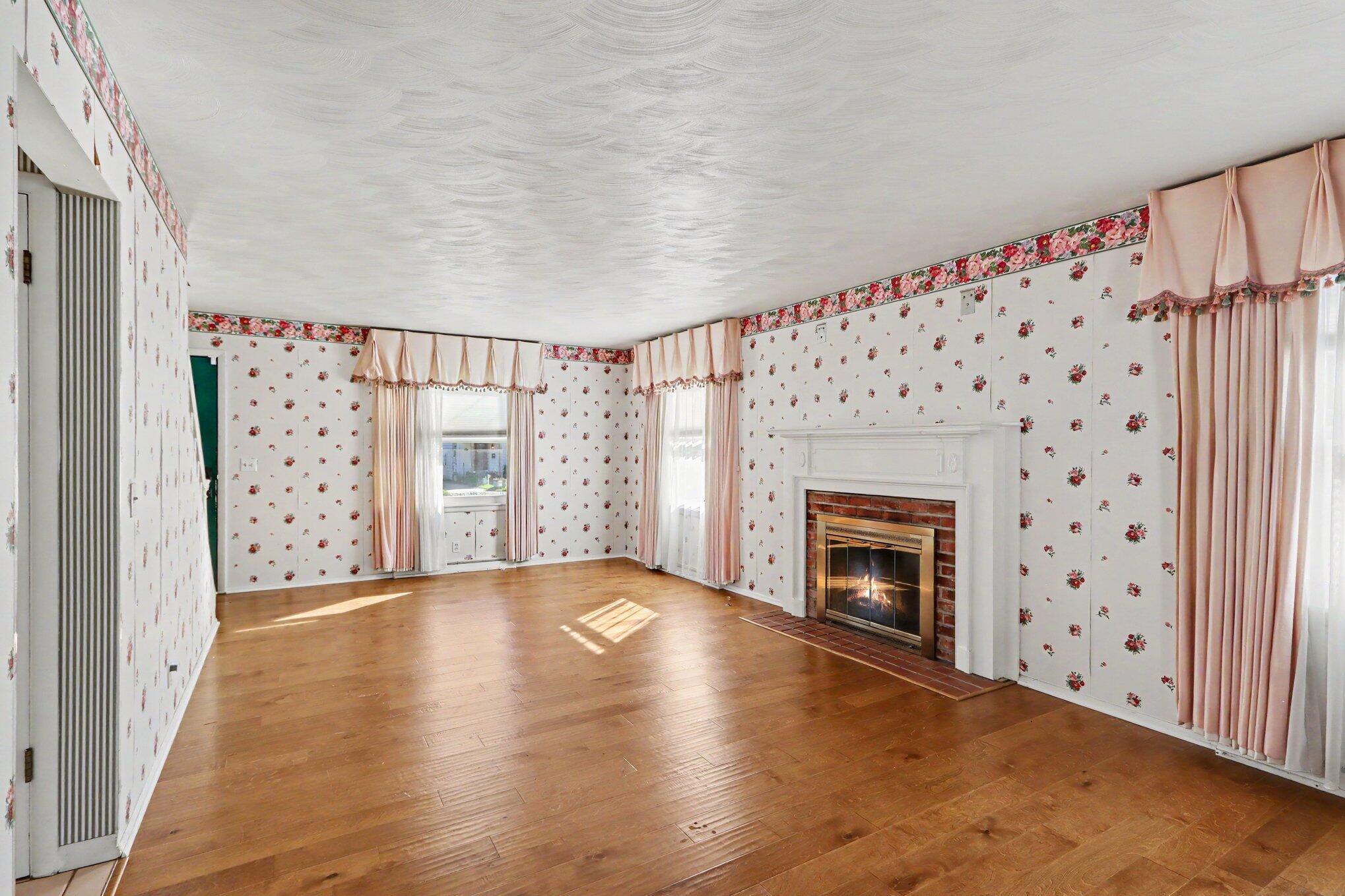 436 Edgemoor Avenue Kalamazoo MI 49001