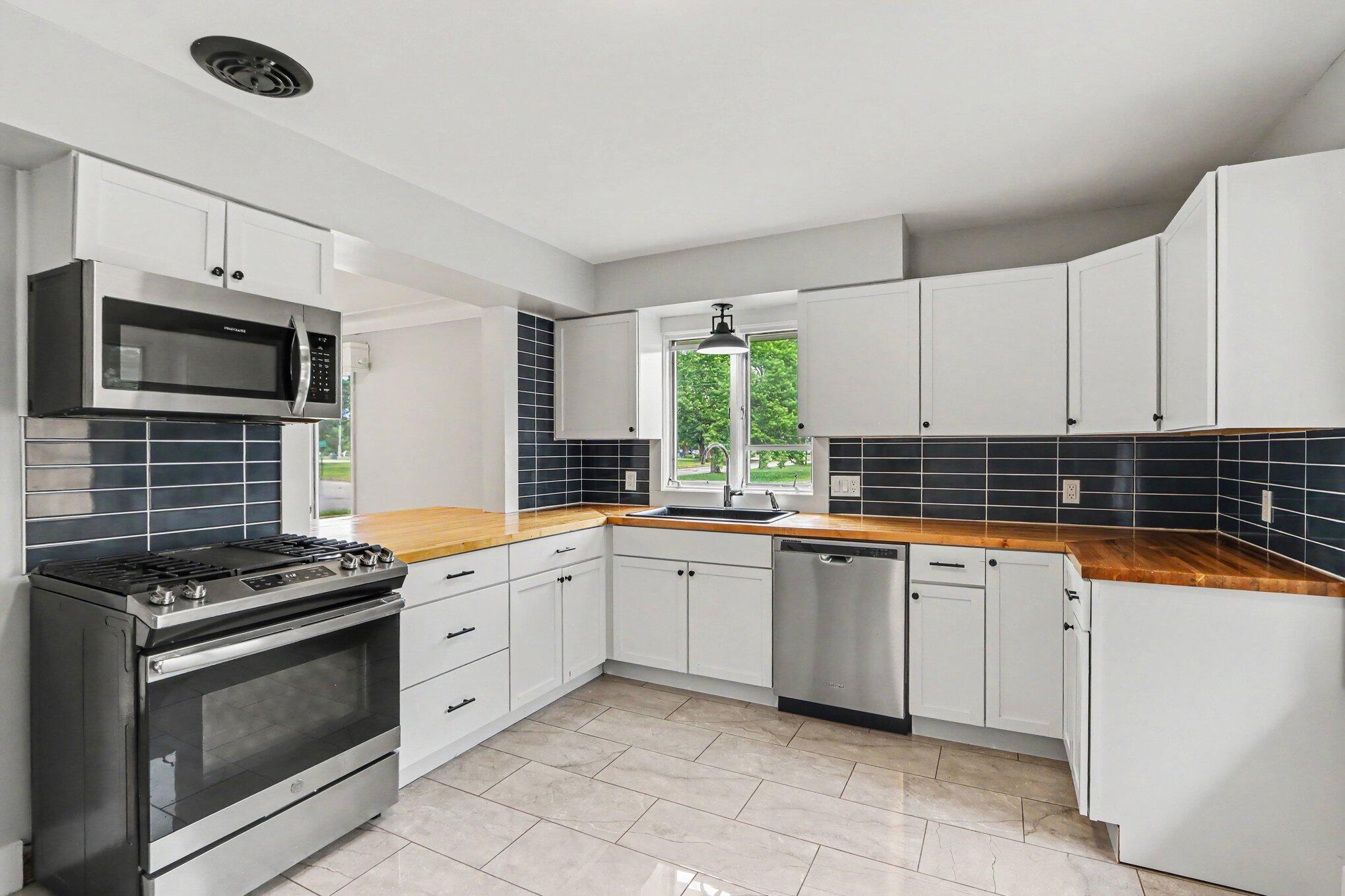 1724 Winton Avenue Kalamazoo MI 49001
