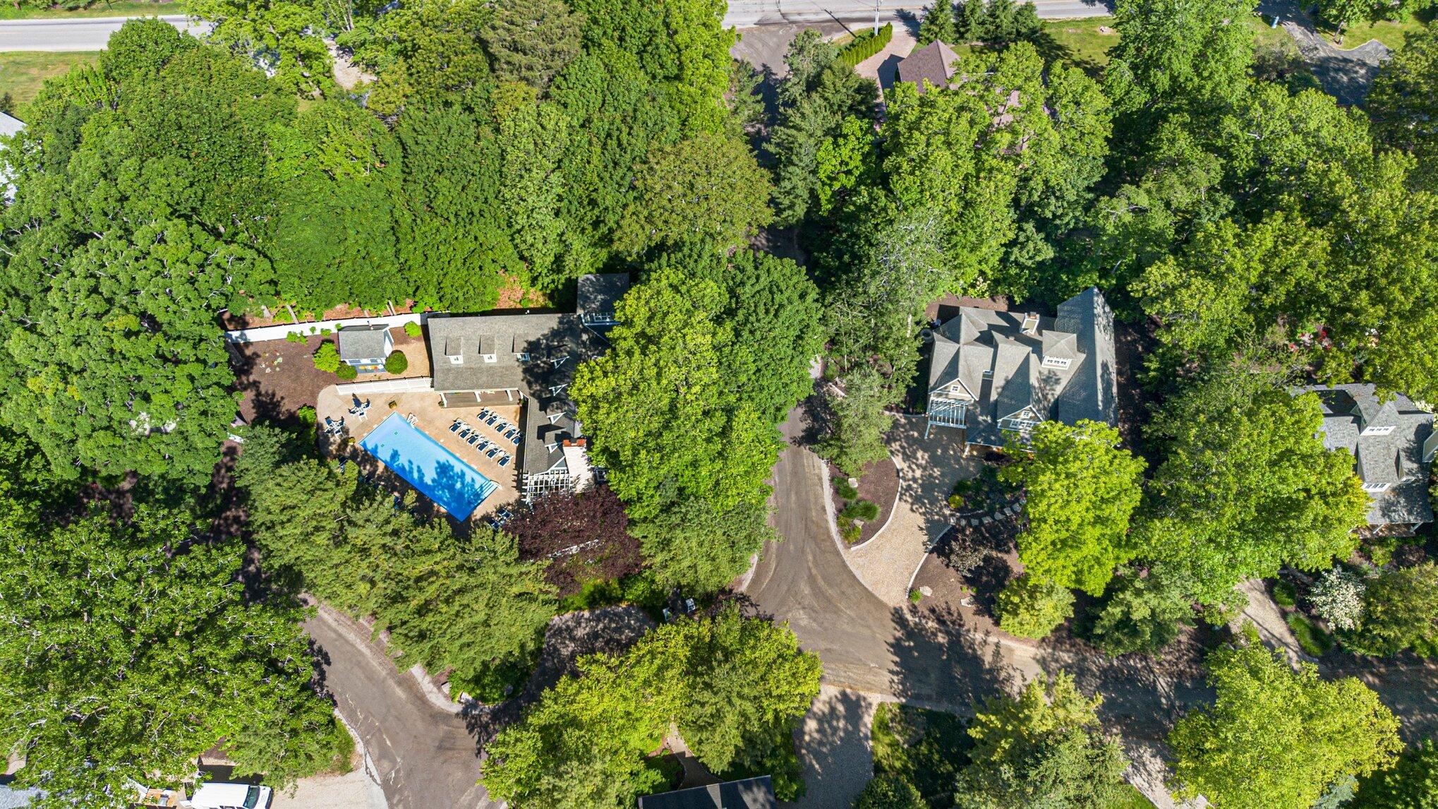 9900 Cottage Lane Union Pier MI 49129