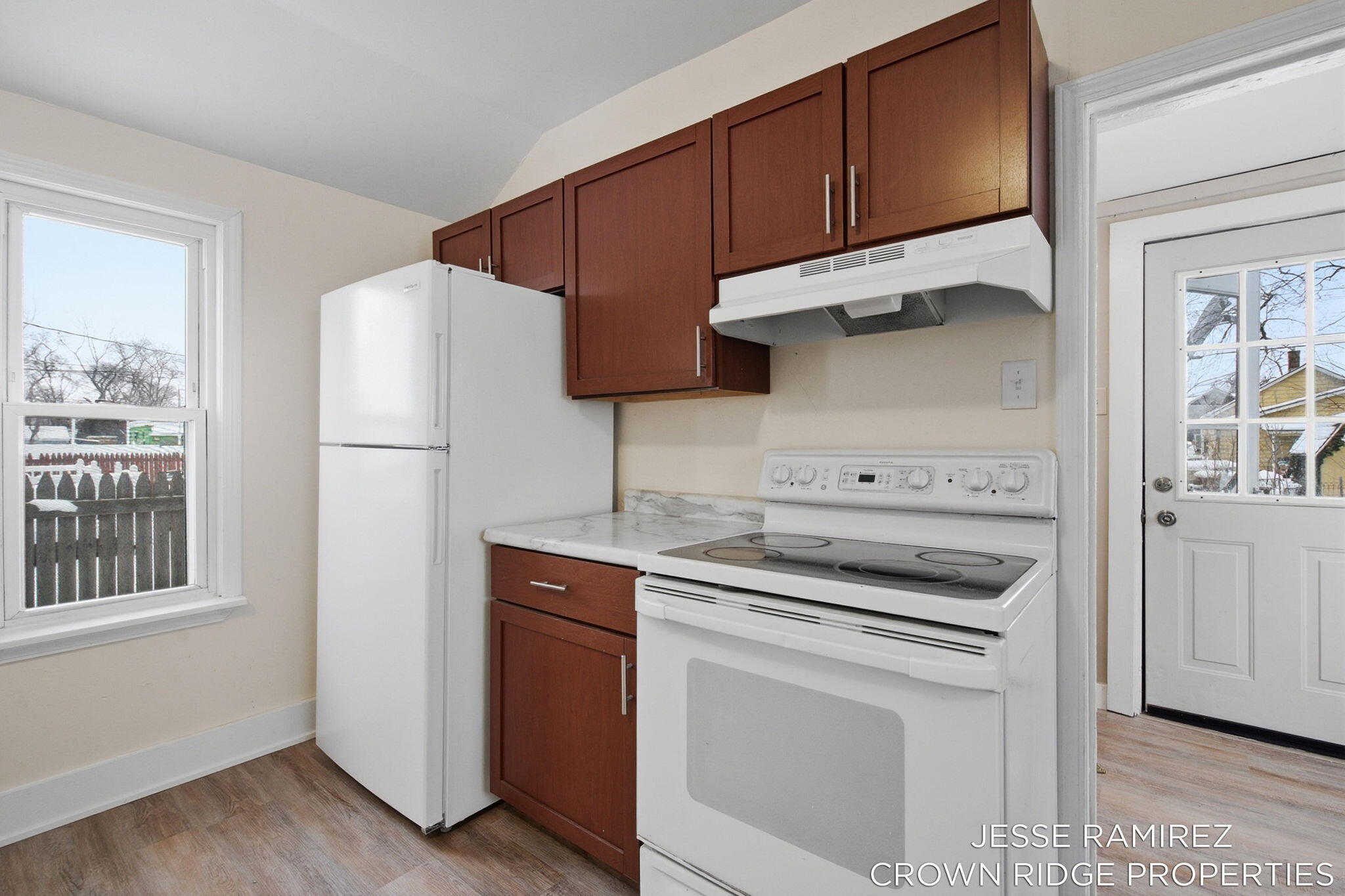 308 W 14th Street Holland MI 49423