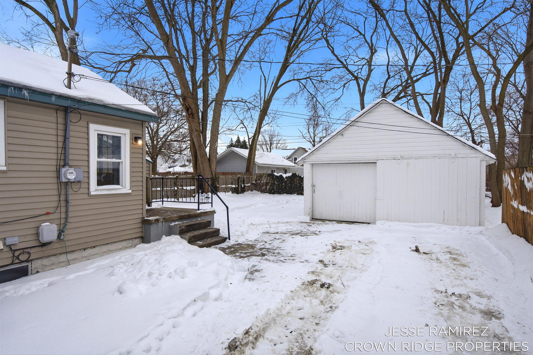 308 W 14th Street Holland MI 49423