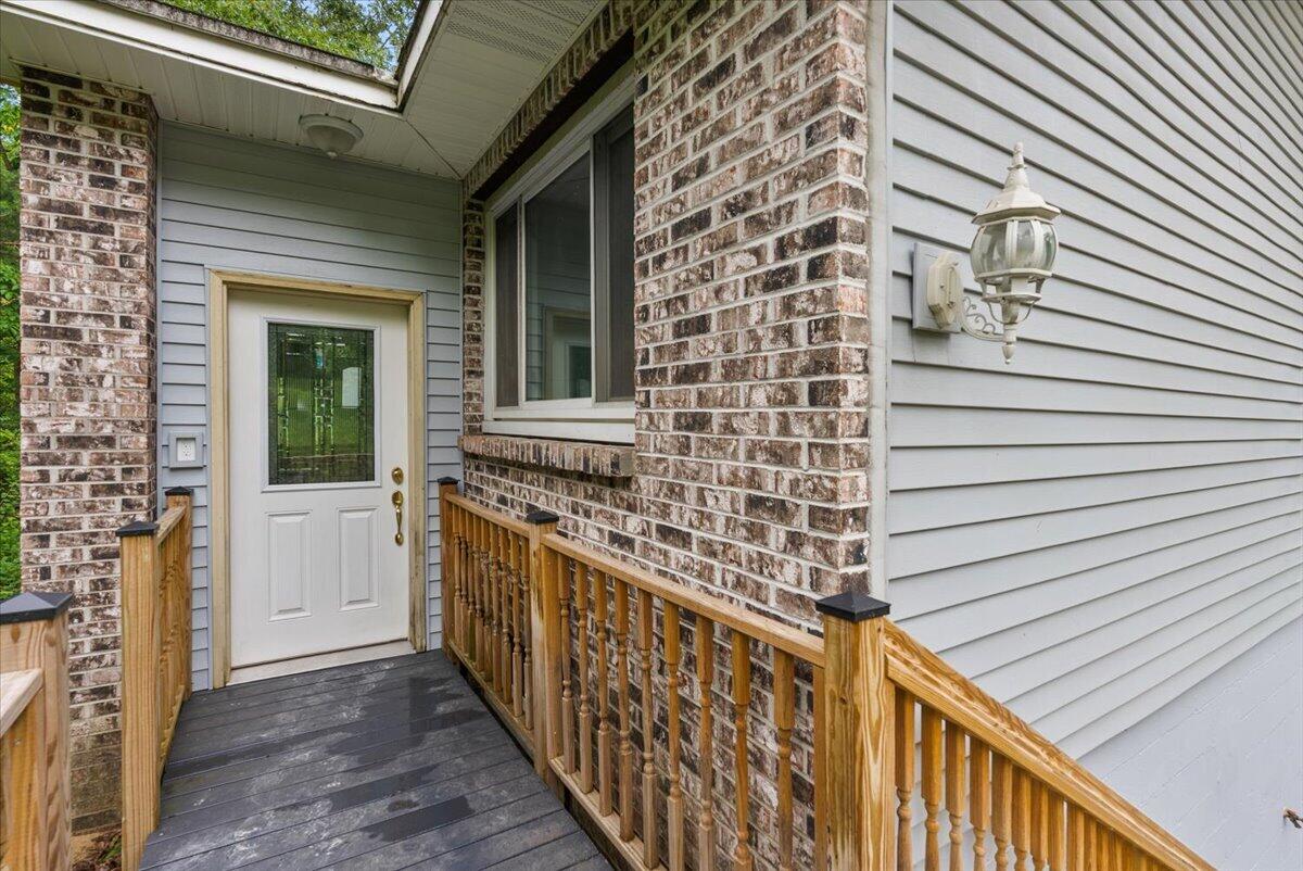 8945 Vergennes Street SE Ada MI 49301
