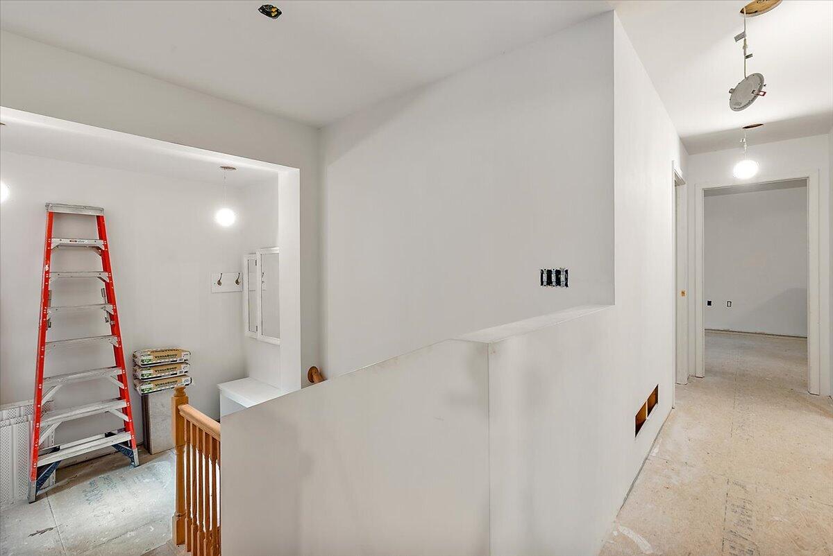8945 Vergennes Street SE Ada MI 49301