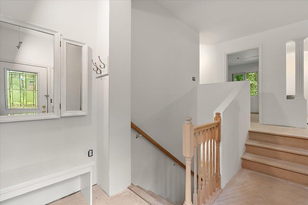 8945 Vergennes Street SE Ada MI 49301
