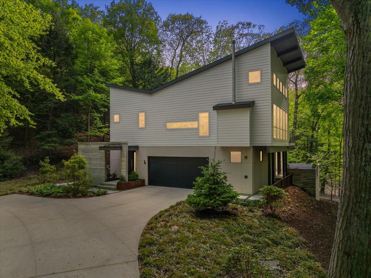 371 Dunegrass Circle Drive Saugatuck MI 49453