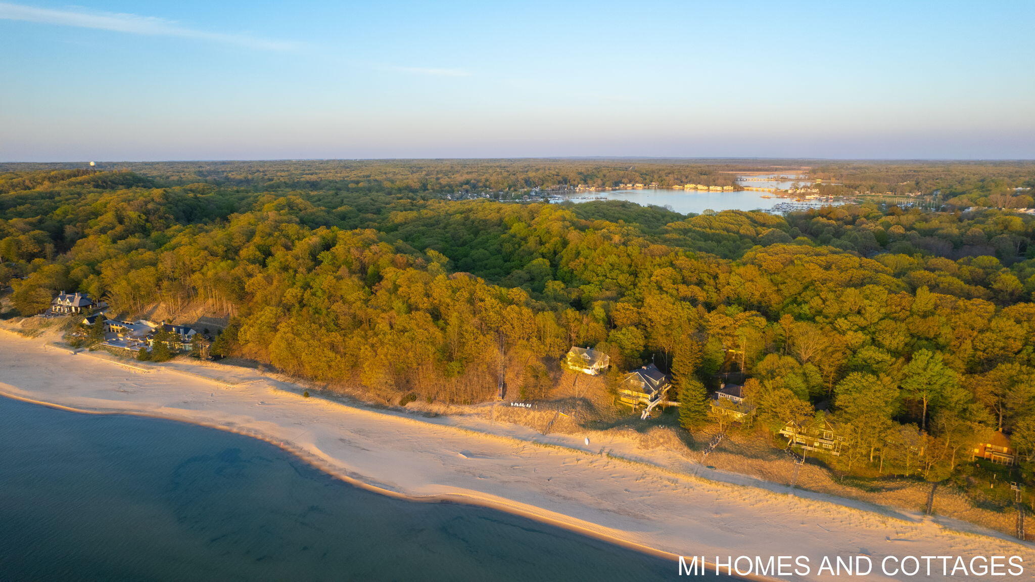 371 Dunegrass Circle Drive Saugatuck MI 49453