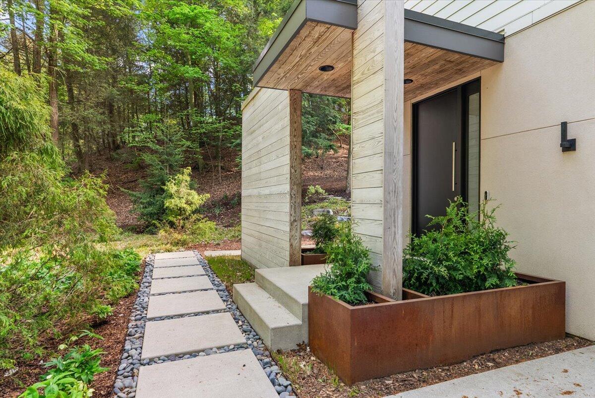 371 Dunegrass Circle Drive Saugatuck MI 49453