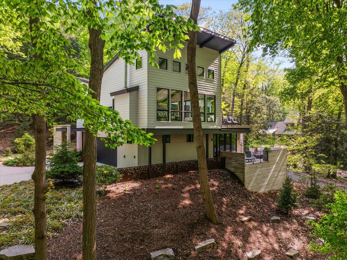 371 Dunegrass Circle Drive Saugatuck MI 49453