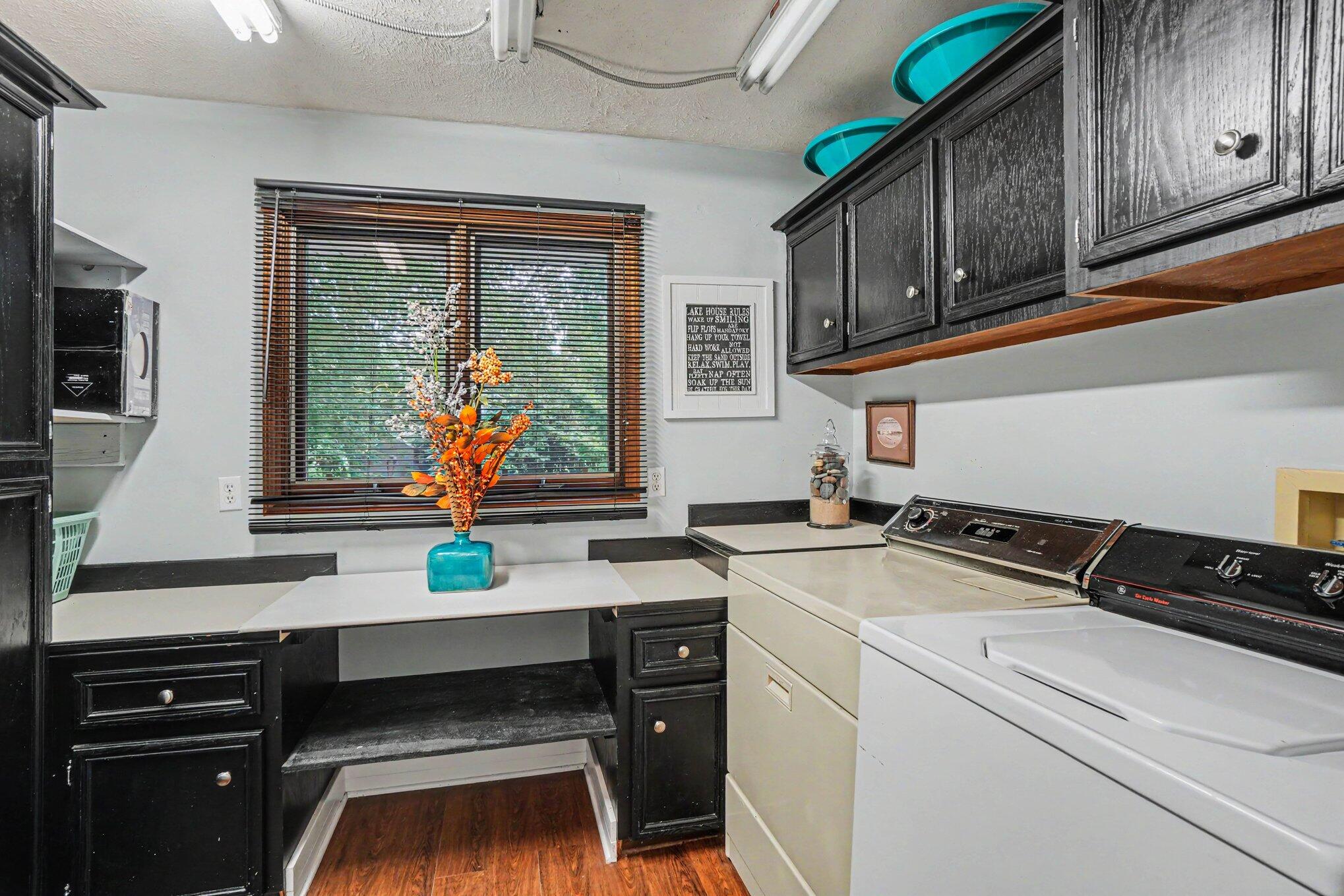 60 Gabriel Drive South Haven MI 49090