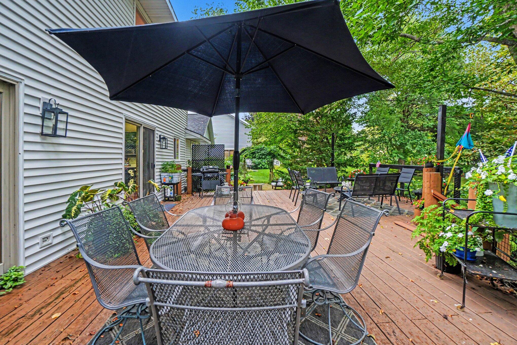 60 Gabriel Drive South Haven MI 49090